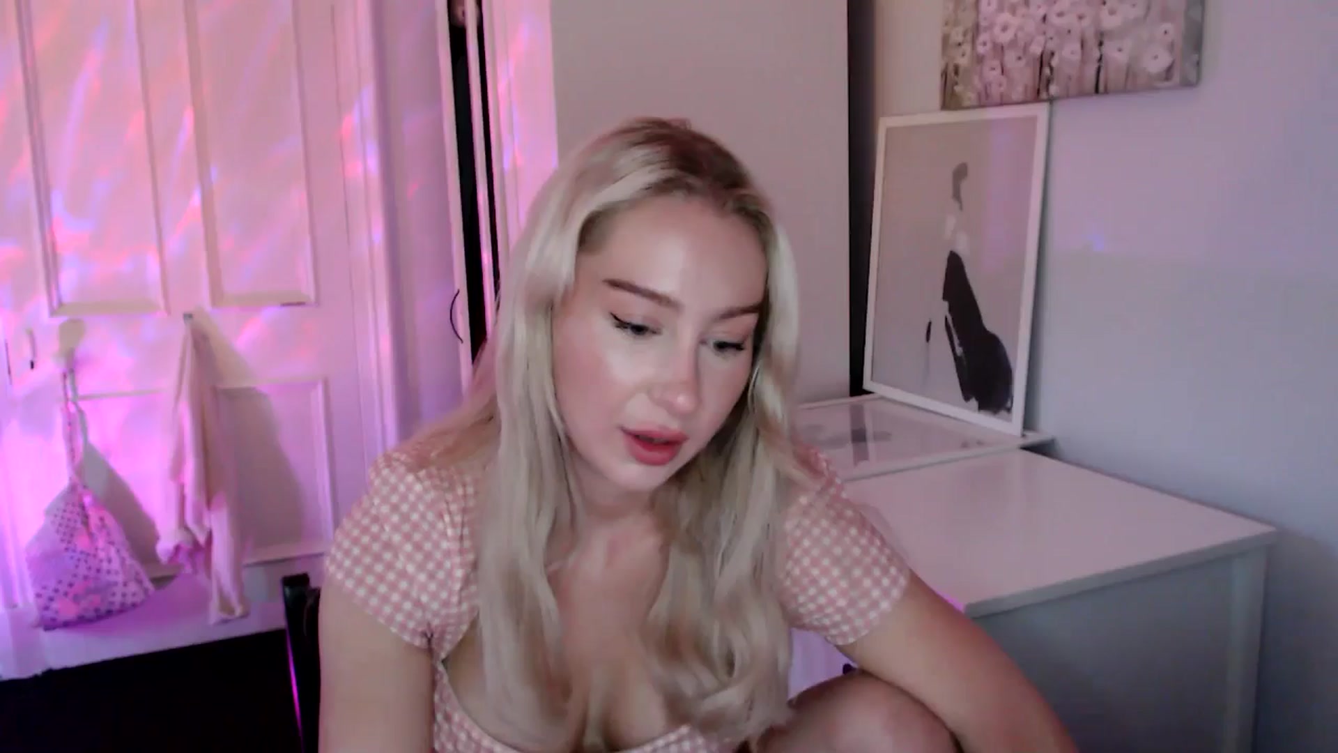 Gallery image thumbnail from British_Cutie's myfreecams stream on, 06/01/2025, 20:34 image 18 of 20