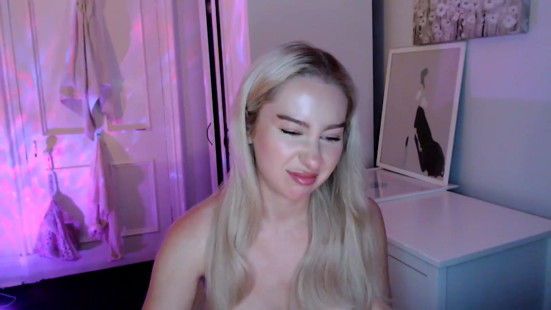 Gallery image thumbnail from British_Cutie's myfreecams stream on, 06/02/2025, 21:54 image 13 of 20