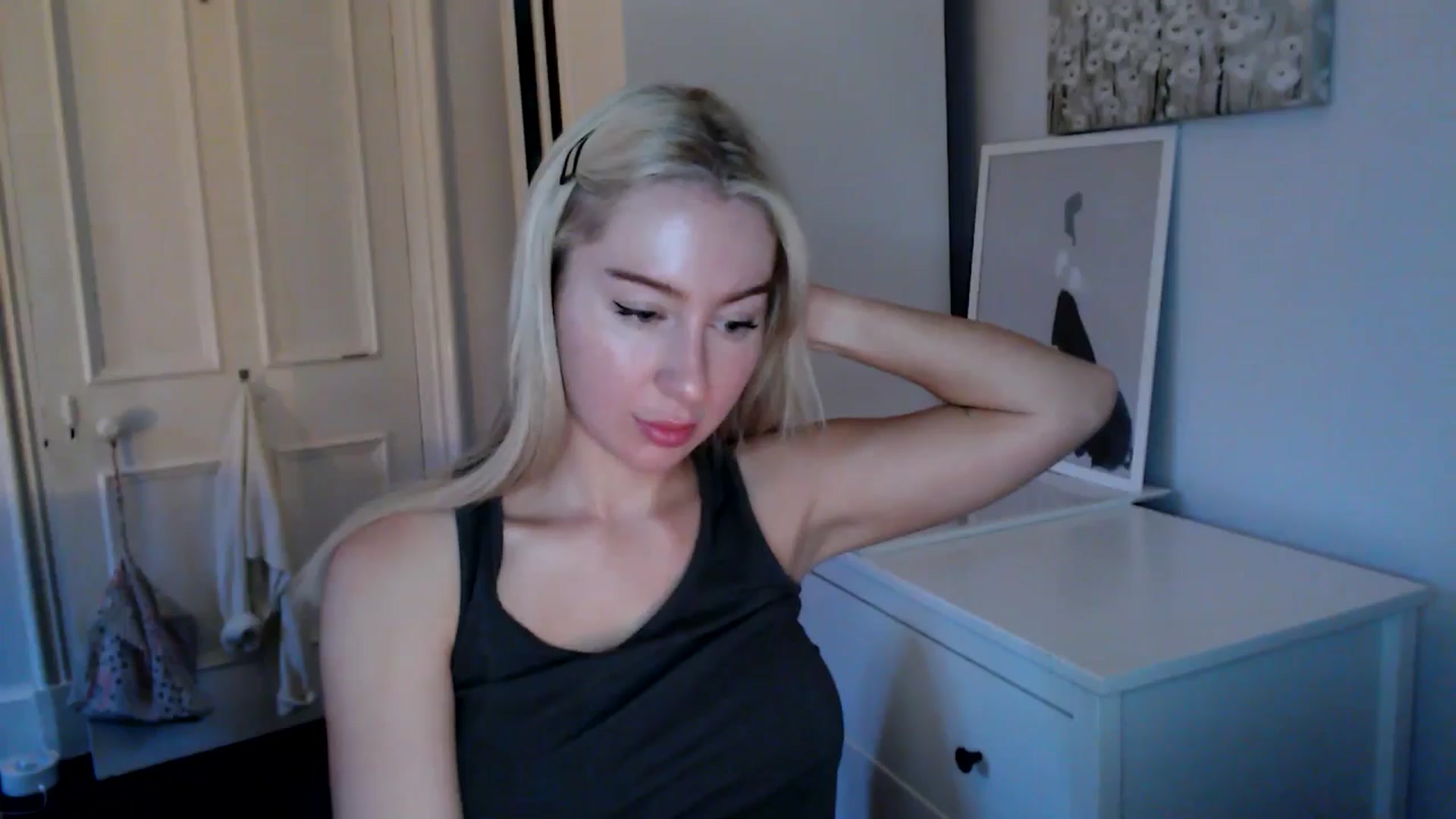 Gallery image thumbnail from British_Cutie's myfreecams stream on, 06/03/2025, 21:13 image 9 of 20