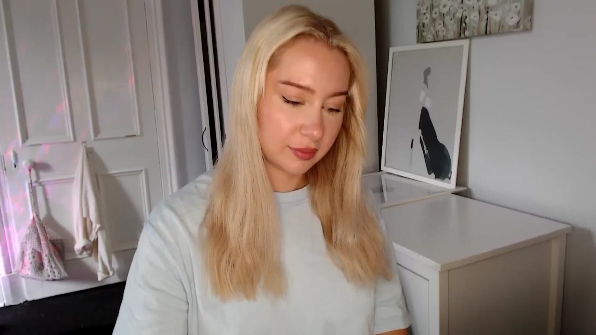 Gallery image thumbnail from British_Cutie's myfreecams stream on, 06/04/2025, 09:26 image 10 of 20
