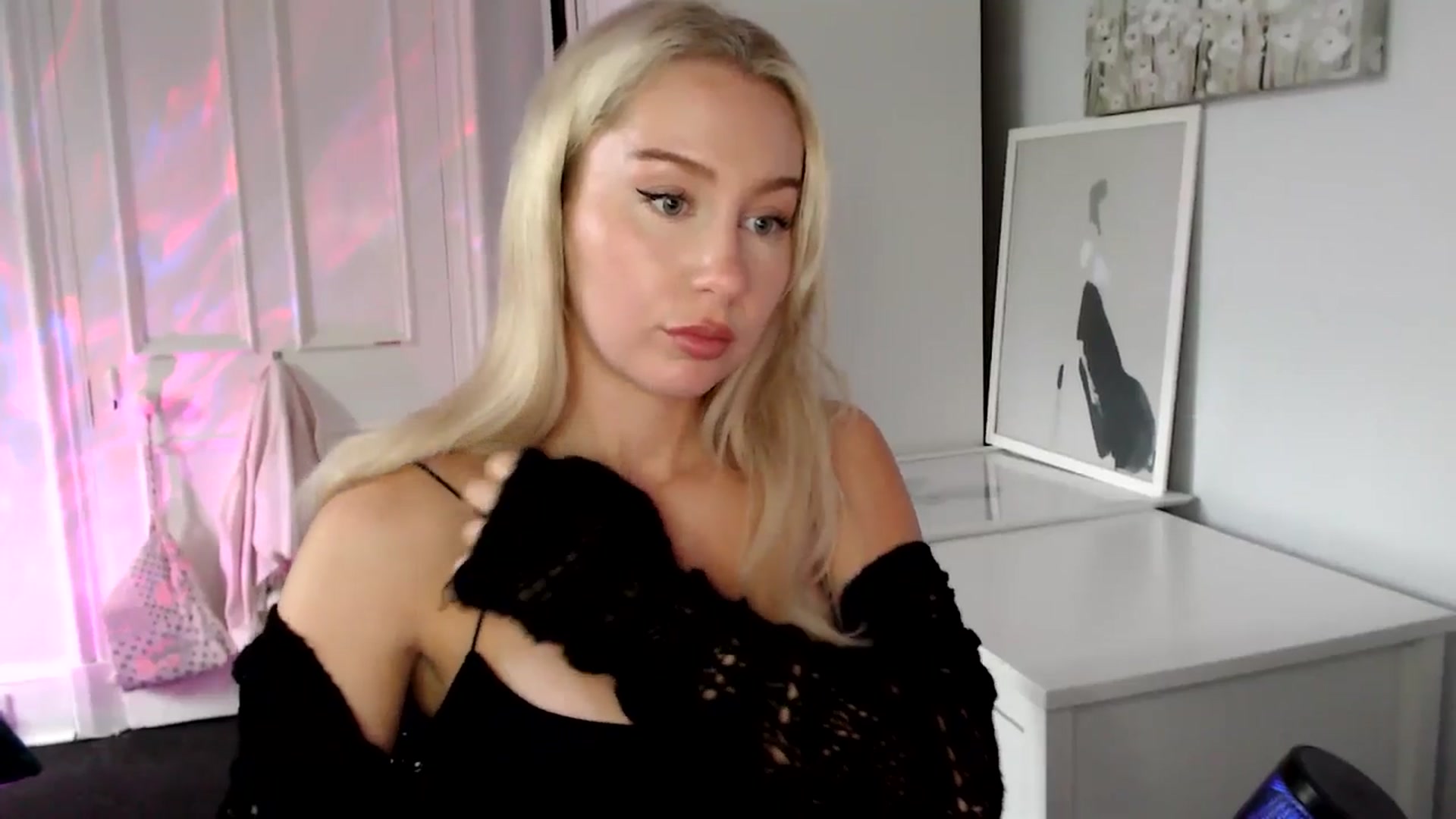Gallery image thumbnail from British_Cutie's myfreecams stream on, 06/06/2025, 19:09 image 20 of 20
