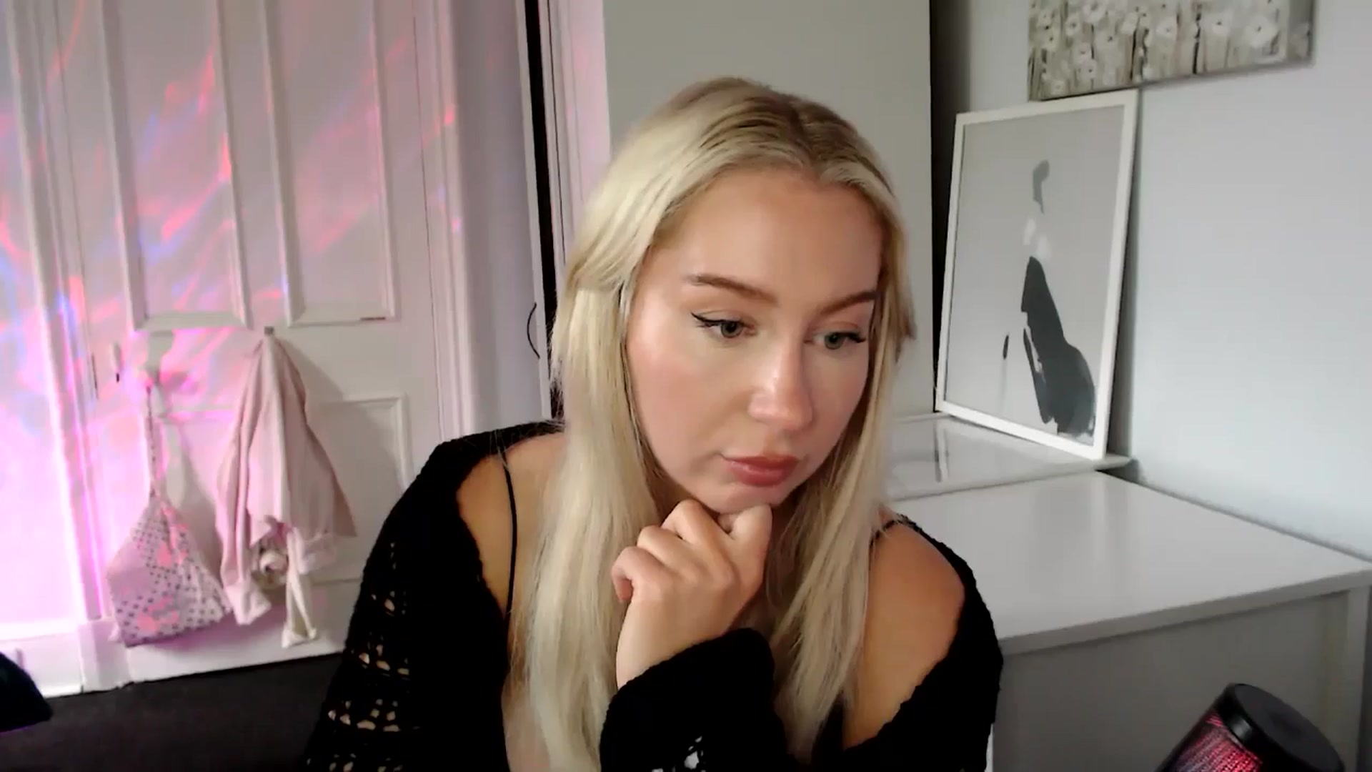 Gallery image thumbnail from British_Cutie's myfreecams stream on, 06/06/2025, 19:09 image 8 of 20