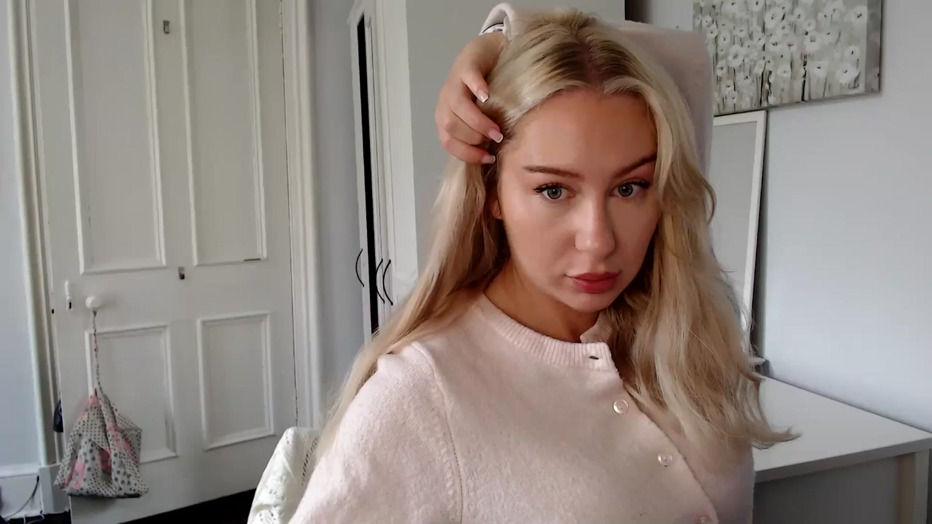 Gallery image thumbnail from British_Cutie's myfreecams stream on, 06/08/2025, 10:45 image 1 of 20