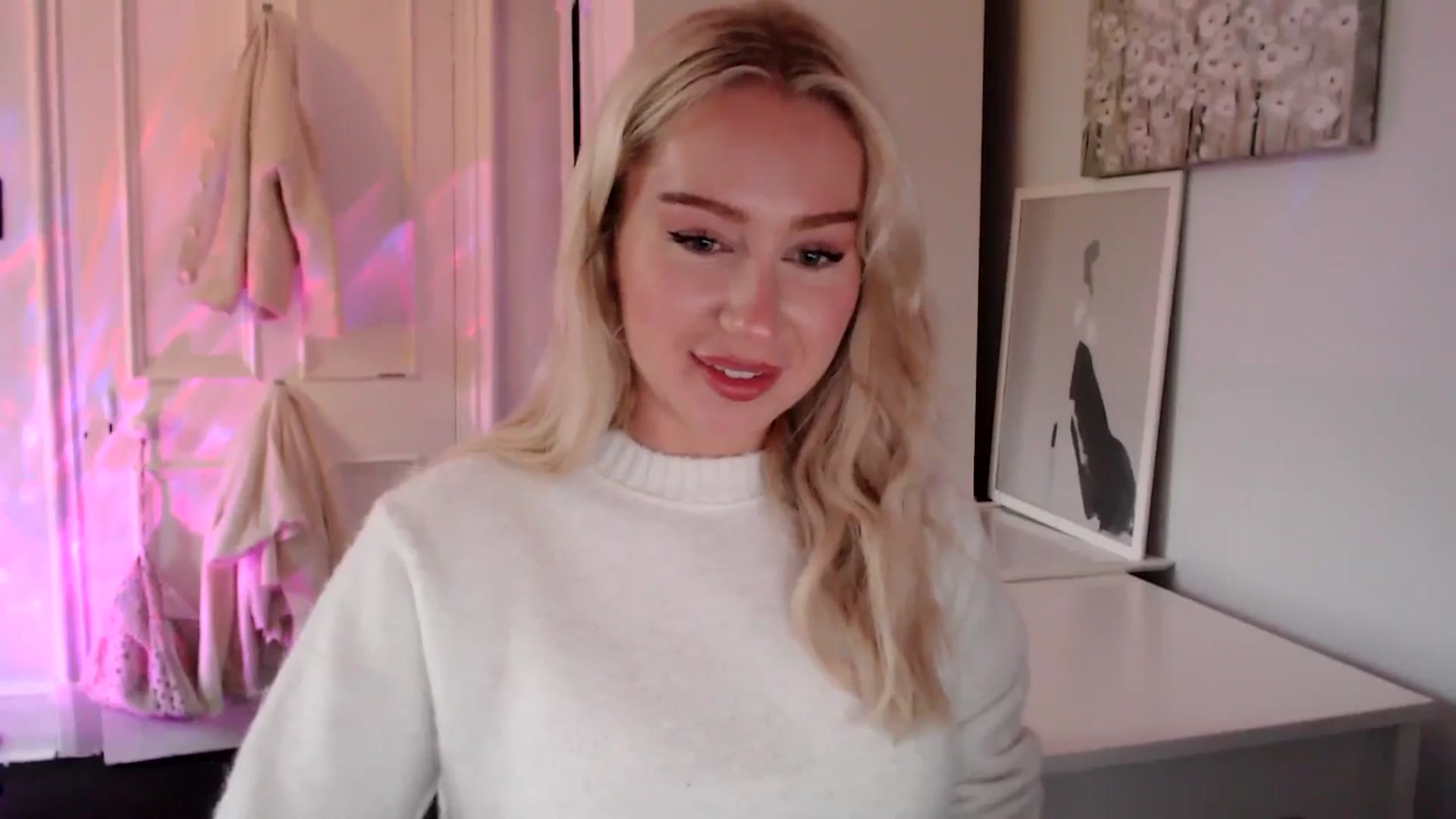 Gallery image thumbnail from British_Cutie's myfreecams stream on, 06/09/2025, 19:20 image 5 of 20