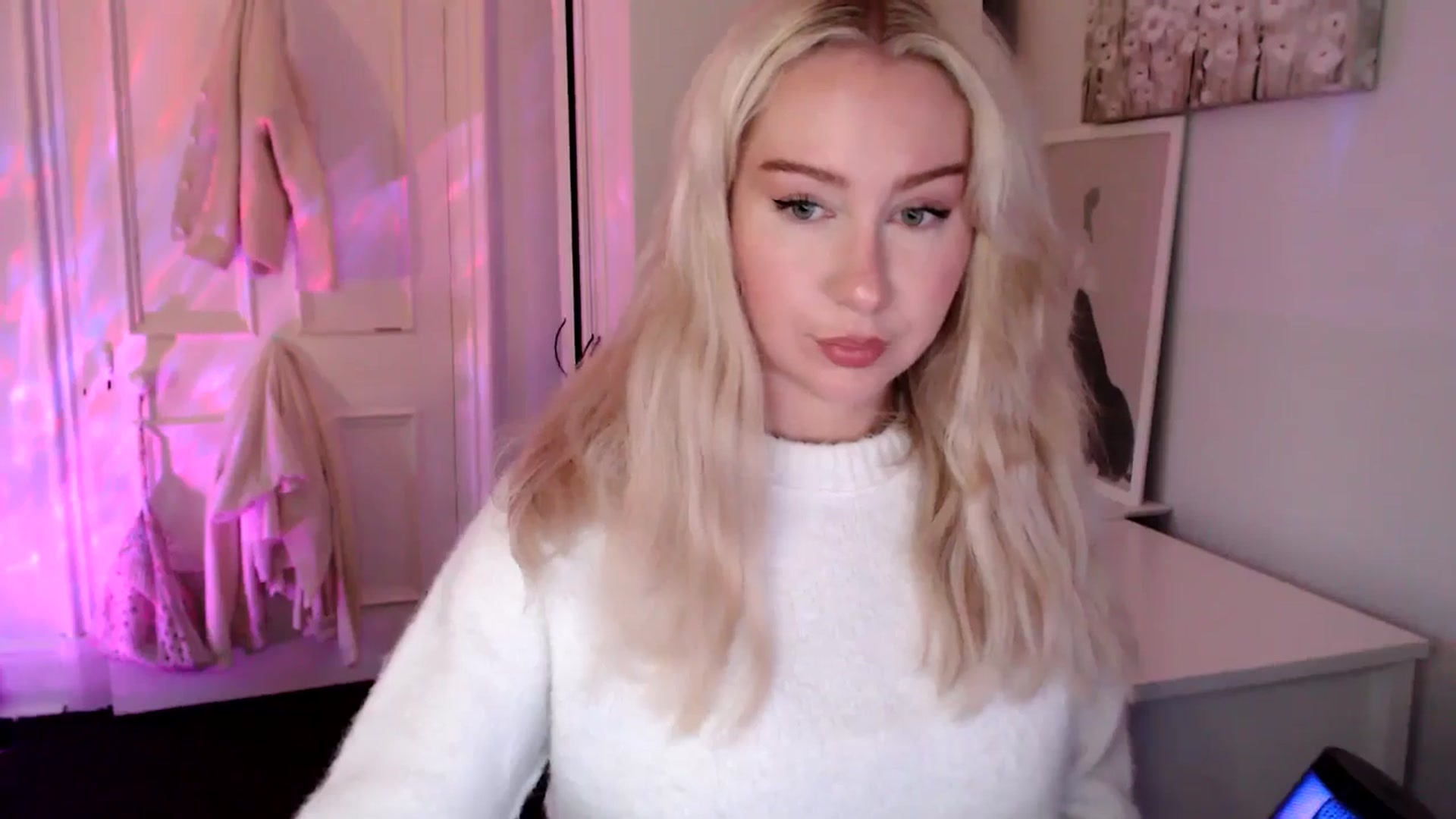 Gallery image thumbnail from British_Cutie's myfreecams stream on, 06/09/2025, 20:23 image 3 of 20