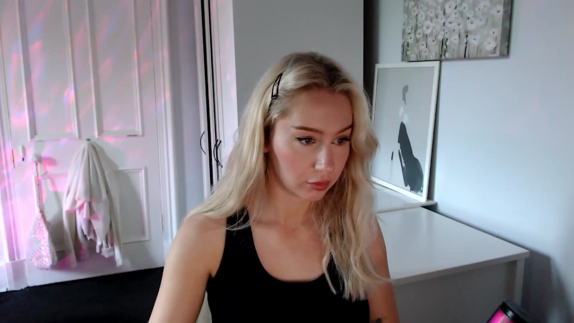 Gallery image thumbnail from British_Cutie's myfreecams stream on, 06/10/2025, 16:49 image 19 of 20