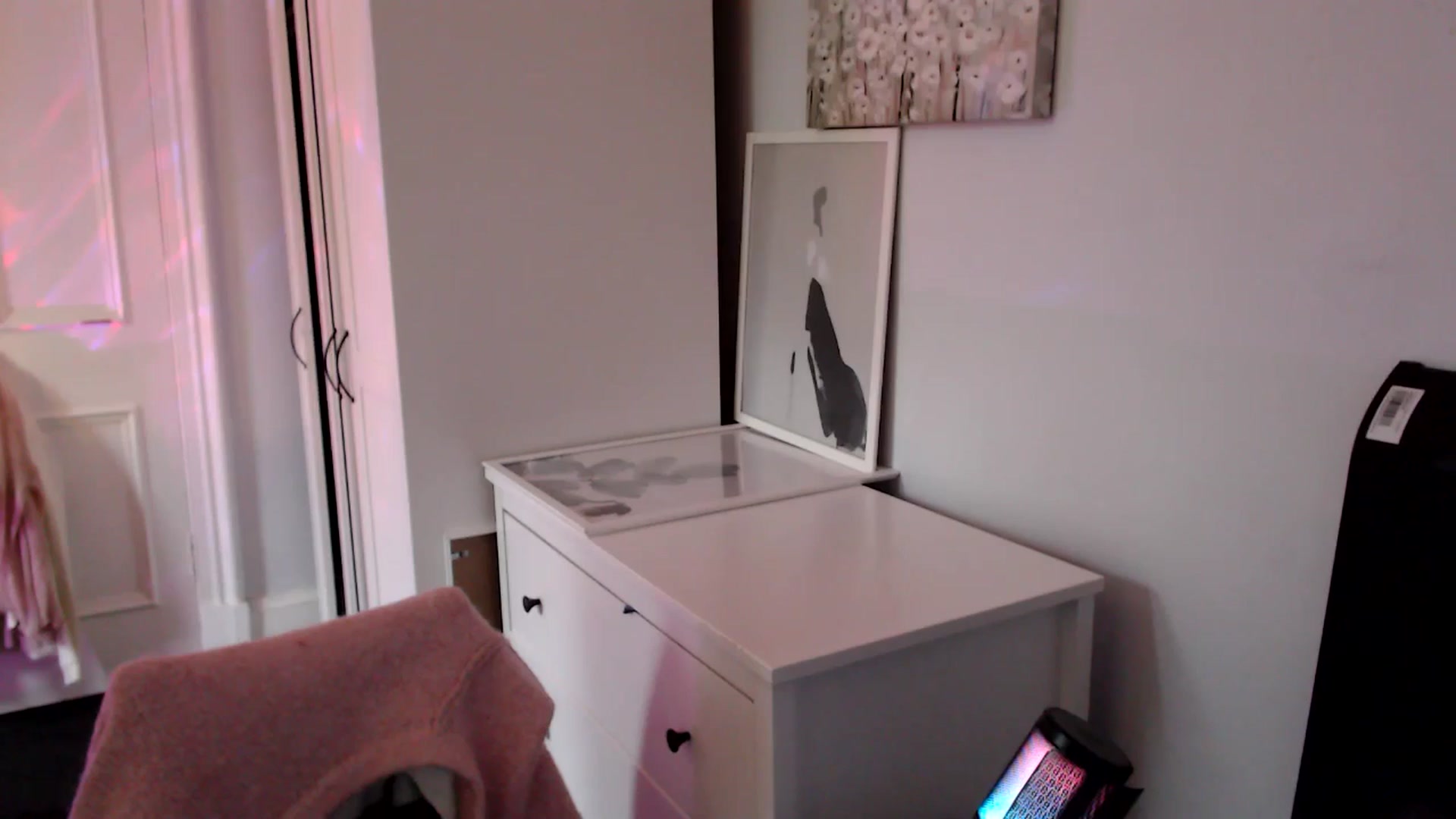 Gallery image thumbnail from British_Cutie's myfreecams stream on, 06/12/2025, 18:20 image 13 of 20