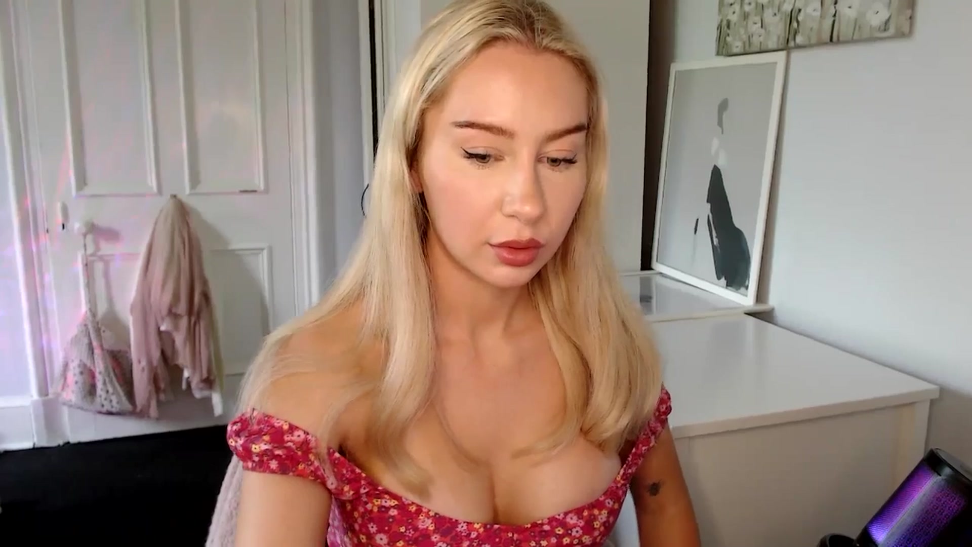 Gallery image thumbnail from British_Cutie's myfreecams stream on, 06/13/2025, 16:32 image 7 of 20