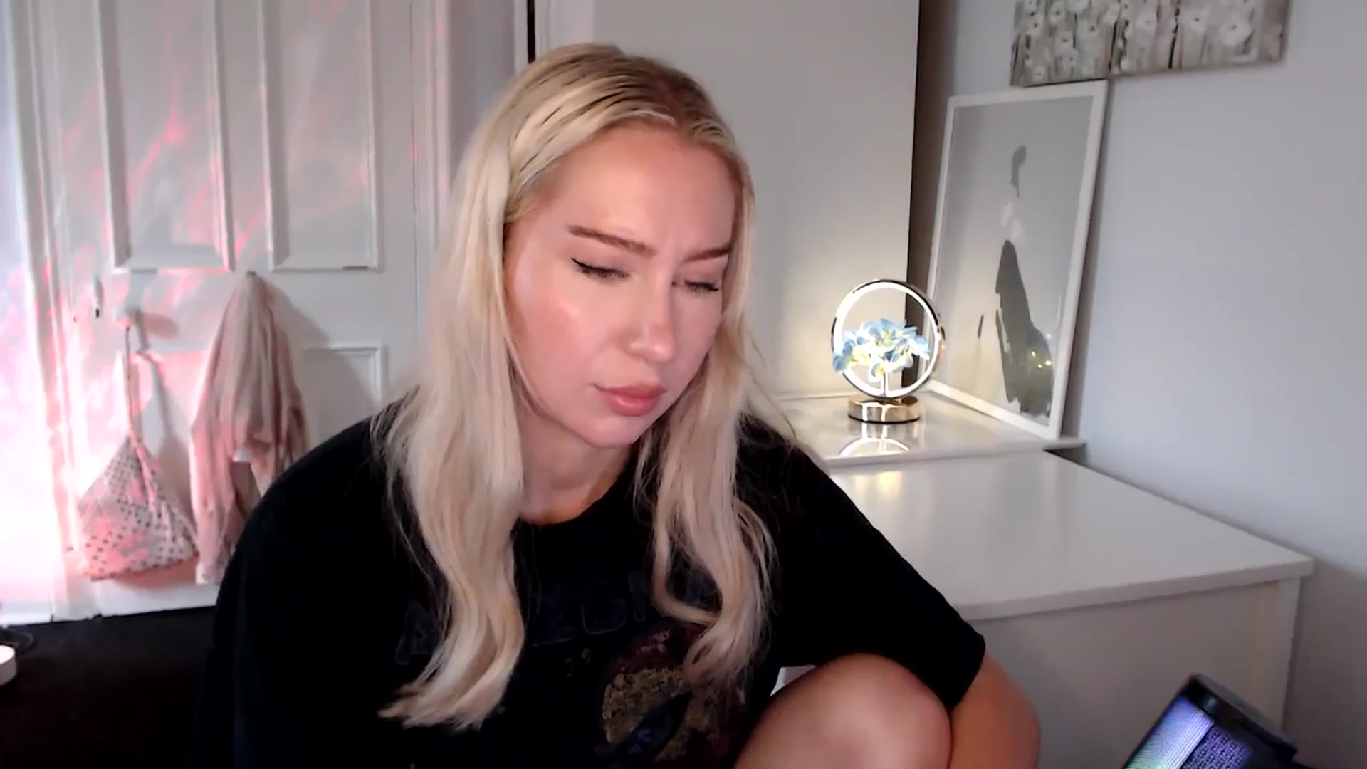 Gallery image thumbnail from British_Cutie's myfreecams stream on, 06/14/2025, 10:50 image 13 of 20