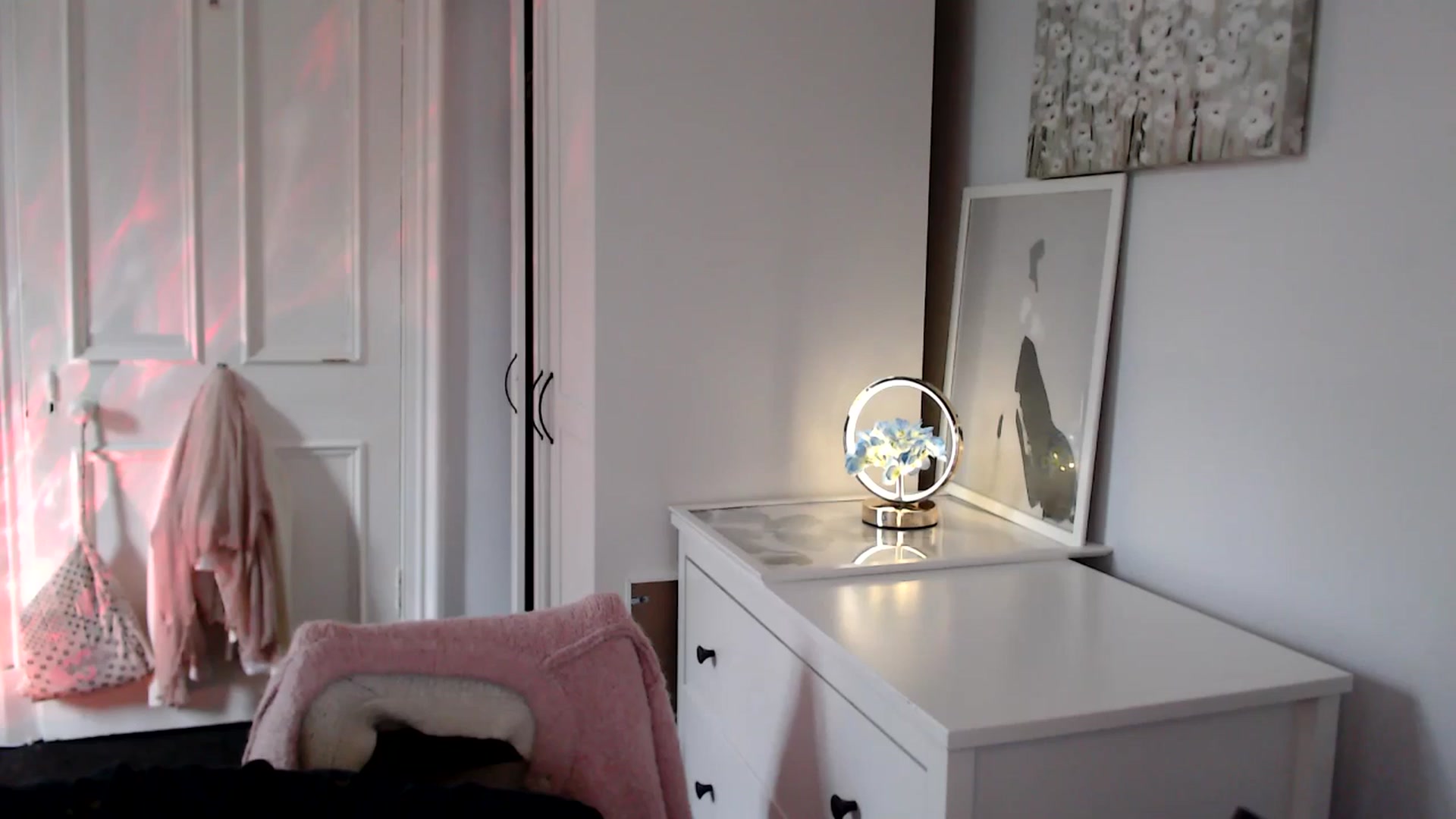 Gallery image thumbnail from British_Cutie's myfreecams stream on, 06/14/2025, 11:33 image 15 of 20