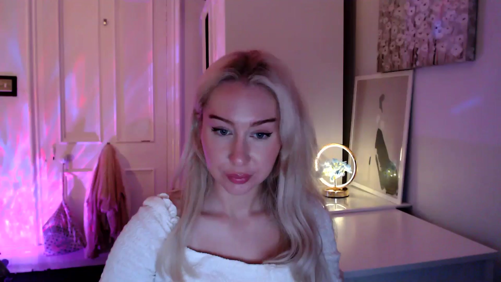 Gallery image thumbnail from British_Cutie's myfreecams stream on, 06/14/2025, 21:38 image 11 of 20