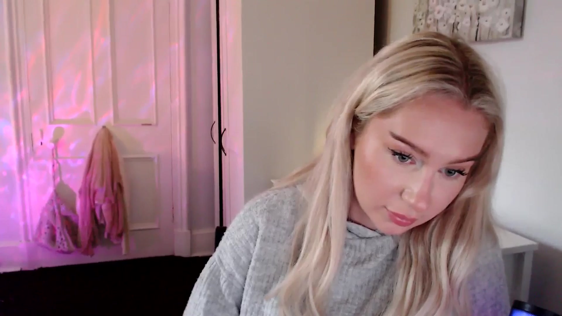 Gallery image thumbnail from British_Cutie's myfreecams stream on, 06/15/2025, 18:08 image 6 of 20