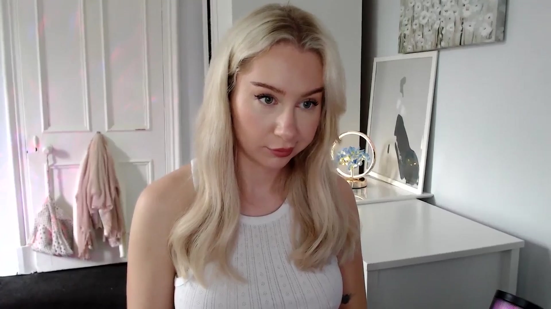 Gallery image thumbnail from British_Cutie's myfreecams stream on, 06/16/2025, 09:56 image 11 of 20