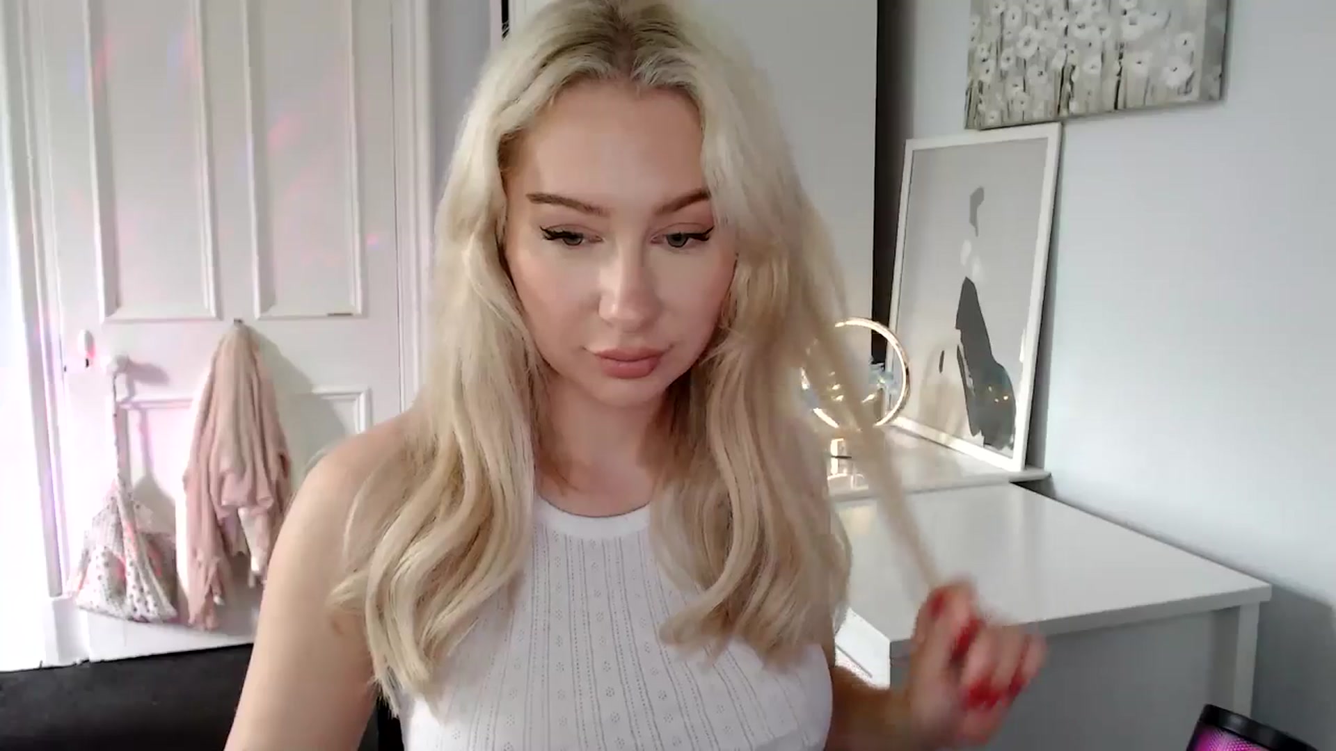 Gallery image thumbnail from British_Cutie's myfreecams stream on, 06/16/2025, 09:56 image 16 of 20