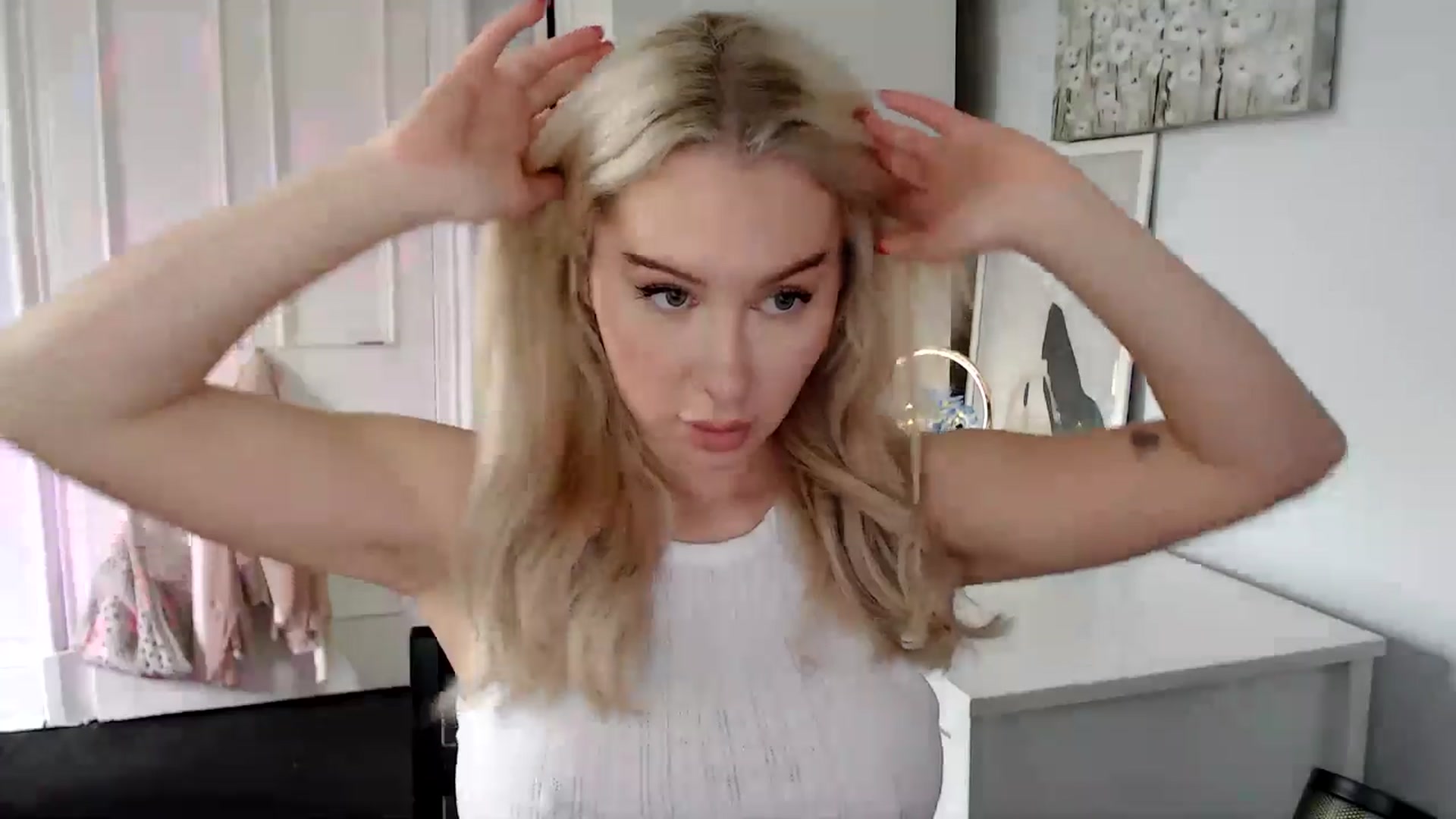 Gallery image thumbnail from British_Cutie's myfreecams stream on, 06/16/2025, 09:56 image 18 of 20