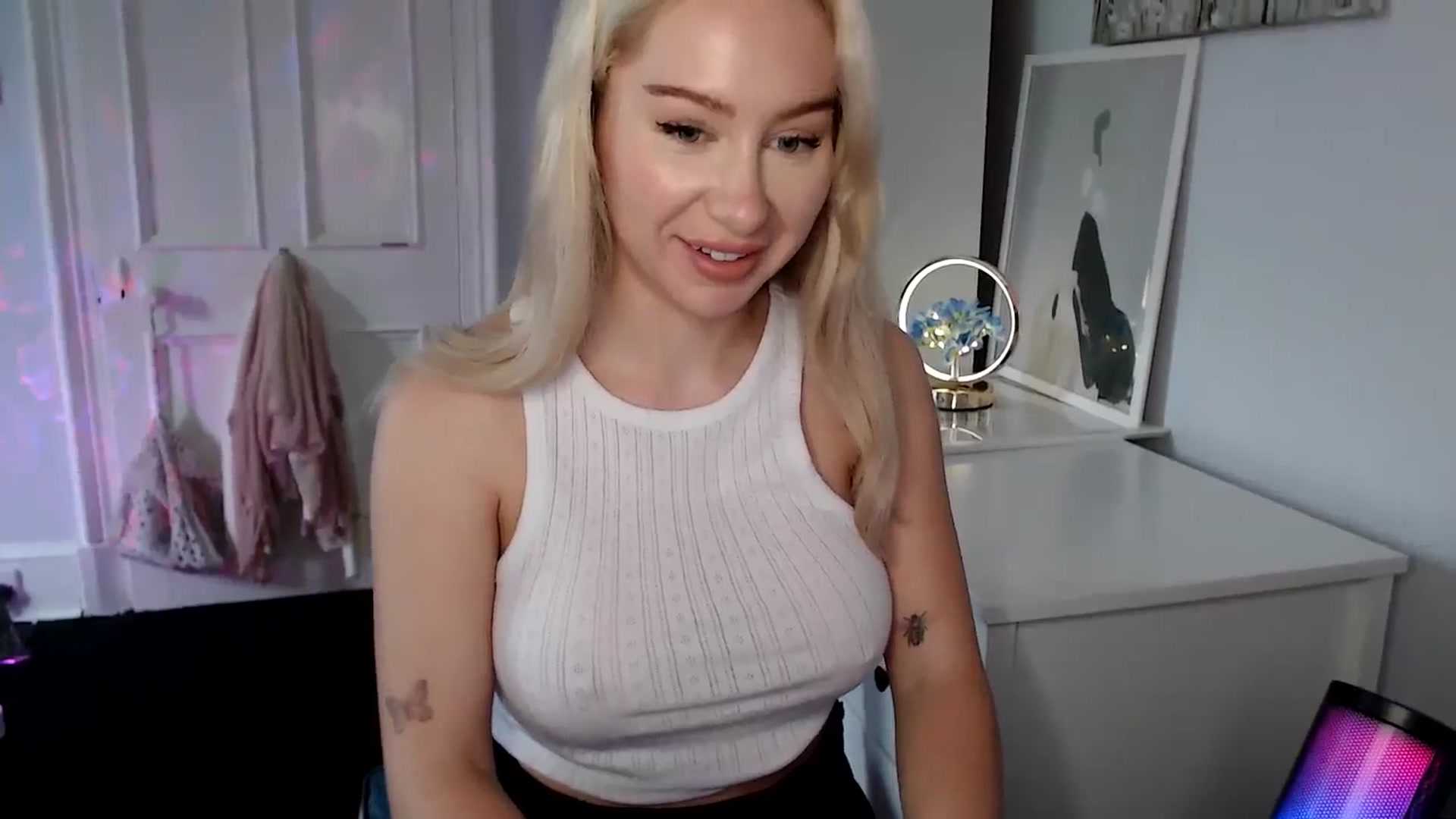 Gallery image thumbnail from British_Cutie's myfreecams stream on, 06/16/2025, 10:41 image 8 of 20