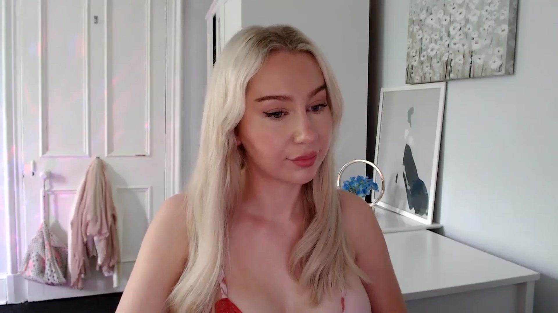 Gallery image thumbnail from British_Cutie's myfreecams stream on, 06/16/2025, 13:14 image 5 of 20