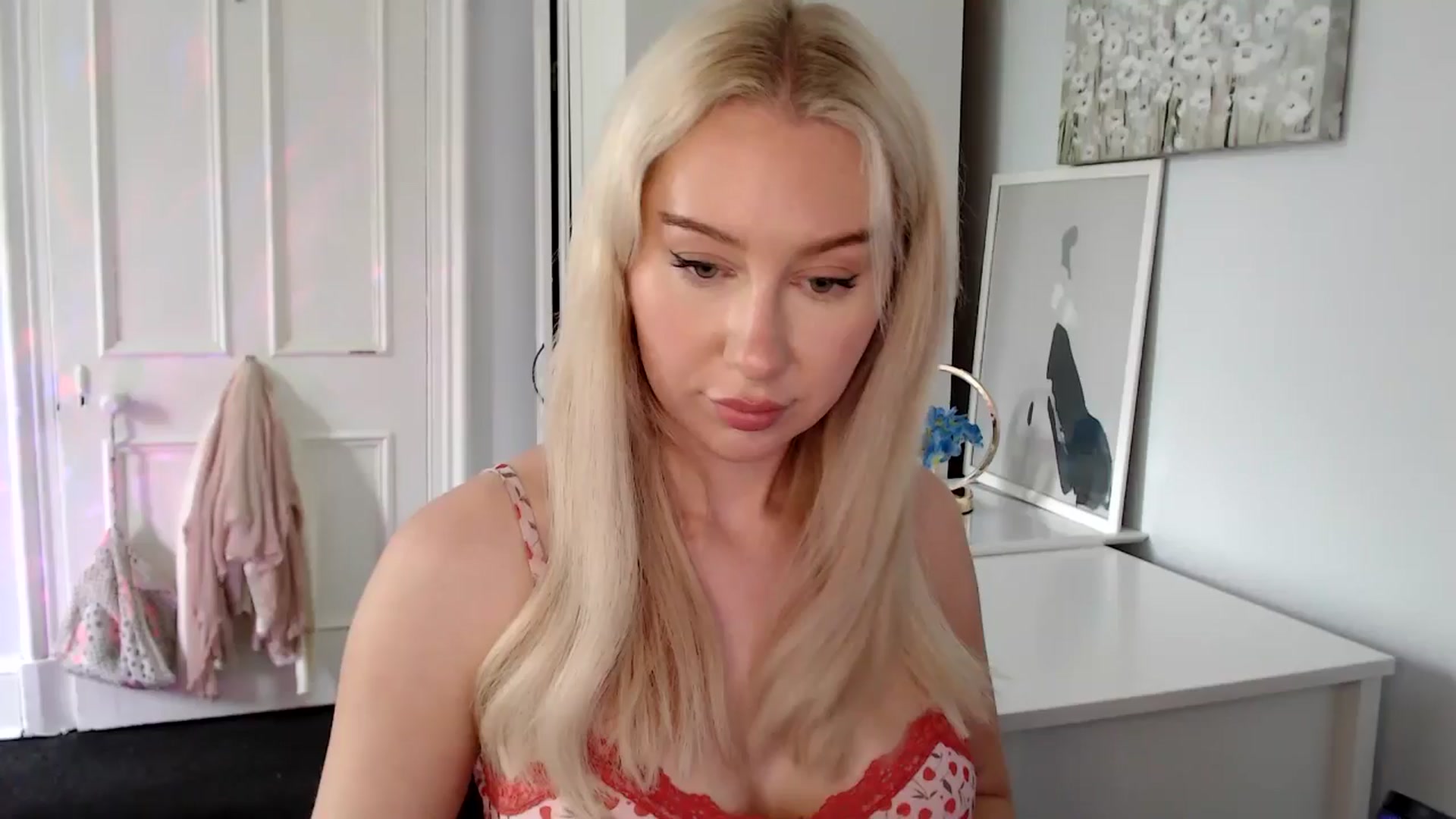 Gallery image thumbnail from British_Cutie's myfreecams stream on, 06/16/2025, 13:14 image 1 of 20