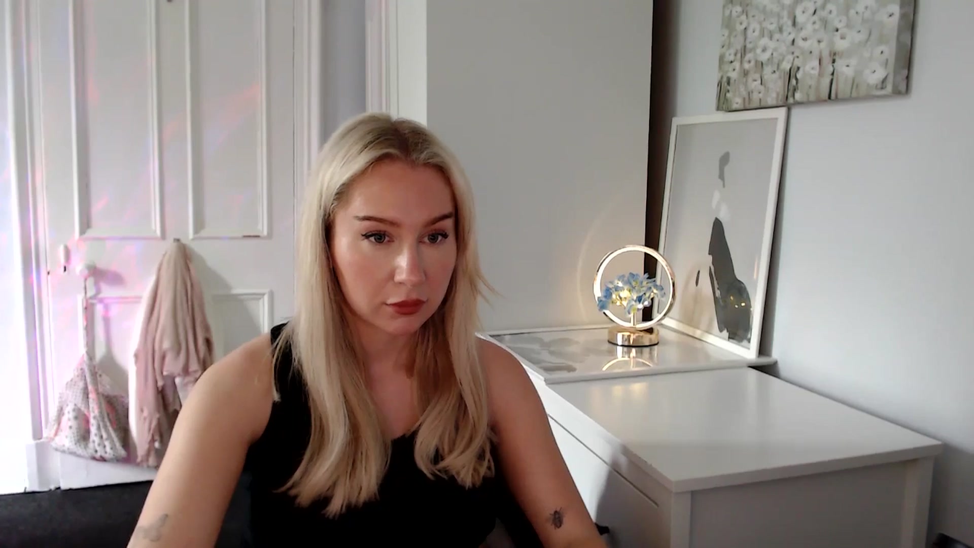Gallery image thumbnail from British_Cutie's myfreecams stream on, 06/16/2025, 15:40 image 7 of 20