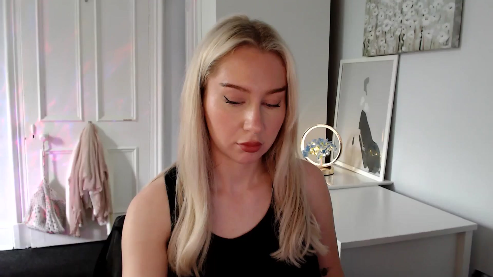 Gallery image thumbnail from British_Cutie's myfreecams stream on, 06/16/2025, 15:40 image 2 of 20