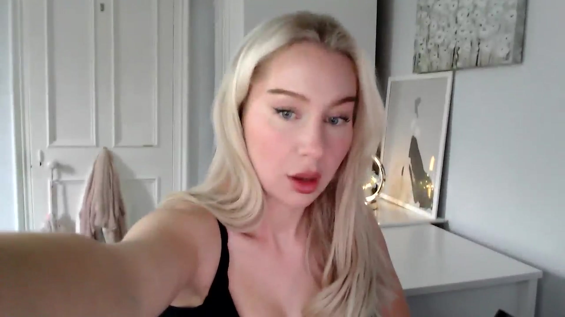 Gallery image thumbnail from British_Cutie's myfreecams stream on, 06/16/2025, 19:20 image 2 of 20
