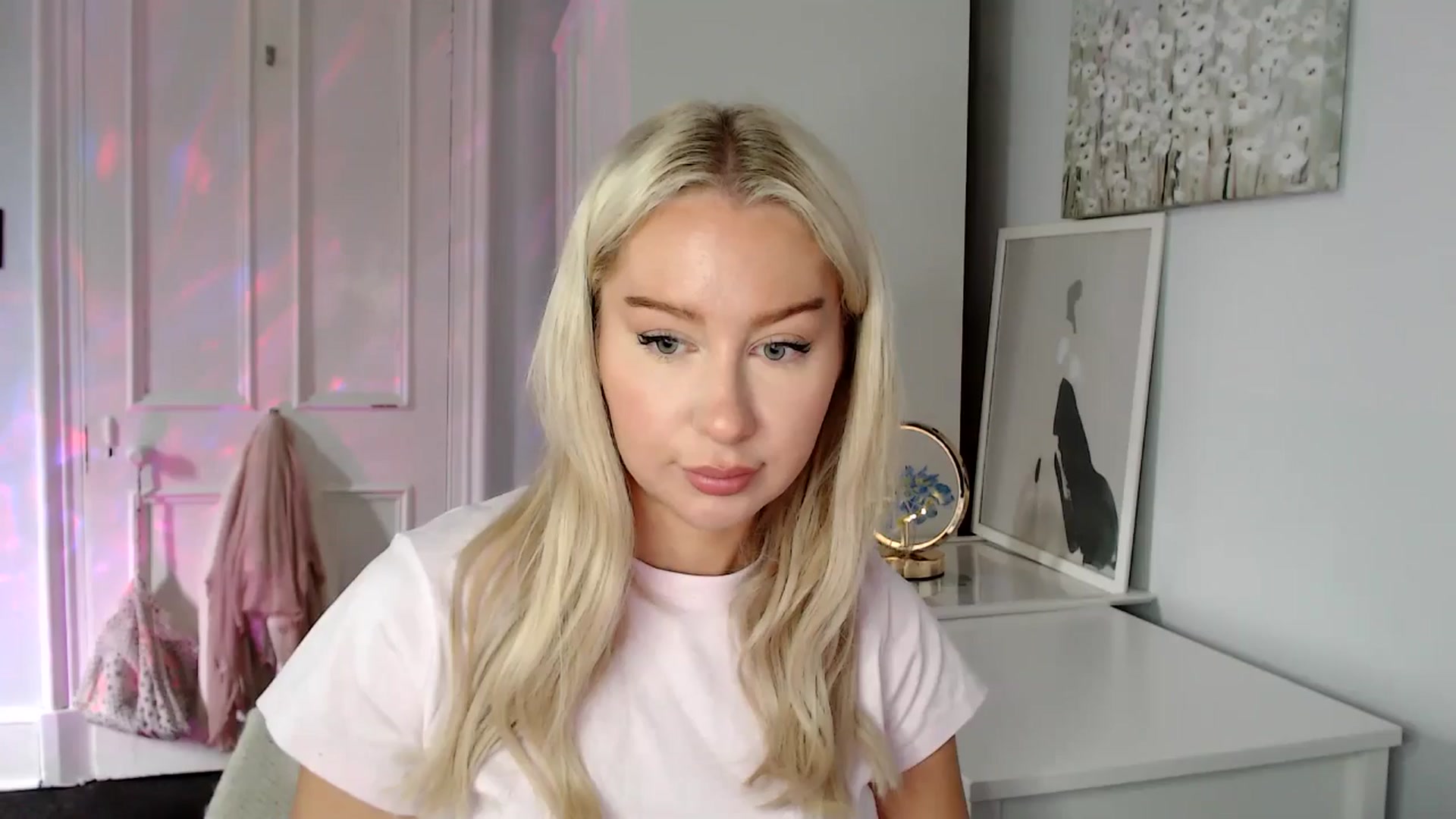 Gallery image thumbnail from British_Cutie's myfreecams stream on, 06/17/2025, 08:56 image 1 of 20