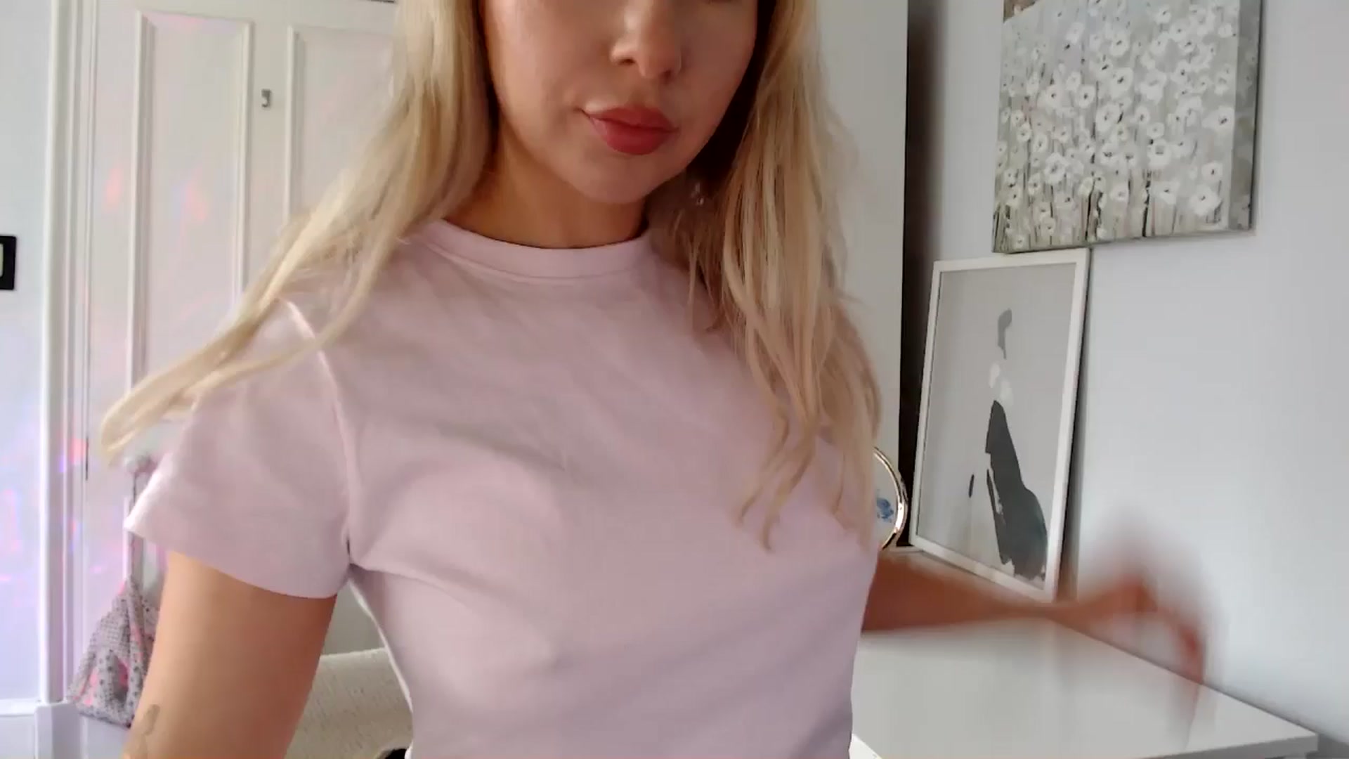 Gallery image thumbnail from British_Cutie's myfreecams stream on, 06/17/2025, 08:56 image 8 of 20