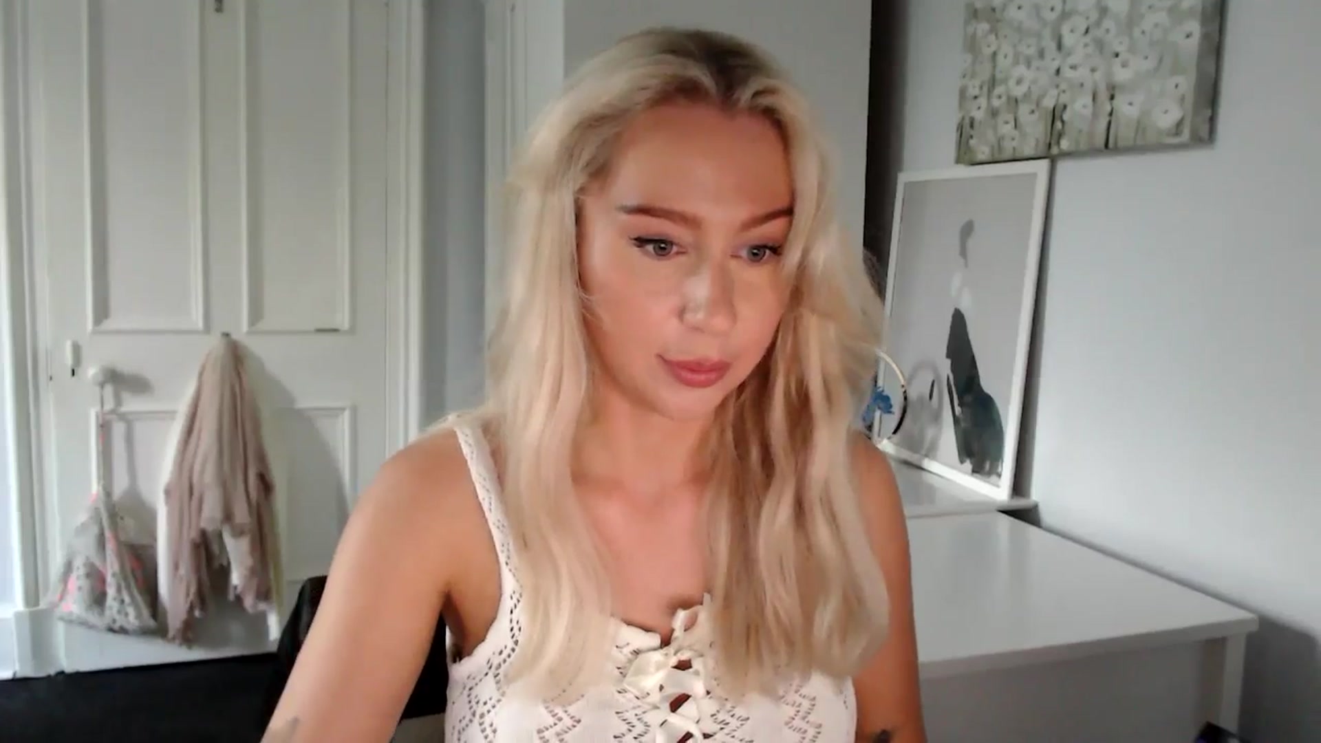 Gallery image thumbnail from British_Cutie's myfreecams stream on, 06/17/2025, 19:30 image 6 of 20