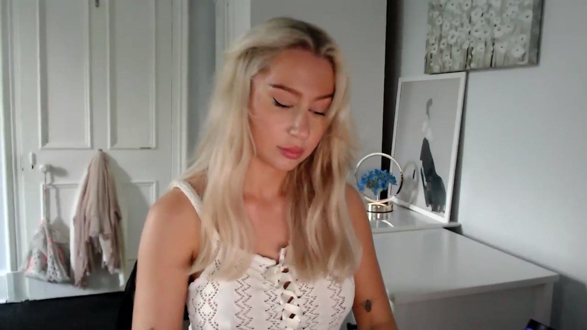 Gallery image thumbnail from British_Cutie's myfreecams stream on, 06/17/2025, 19:30 image 5 of 20