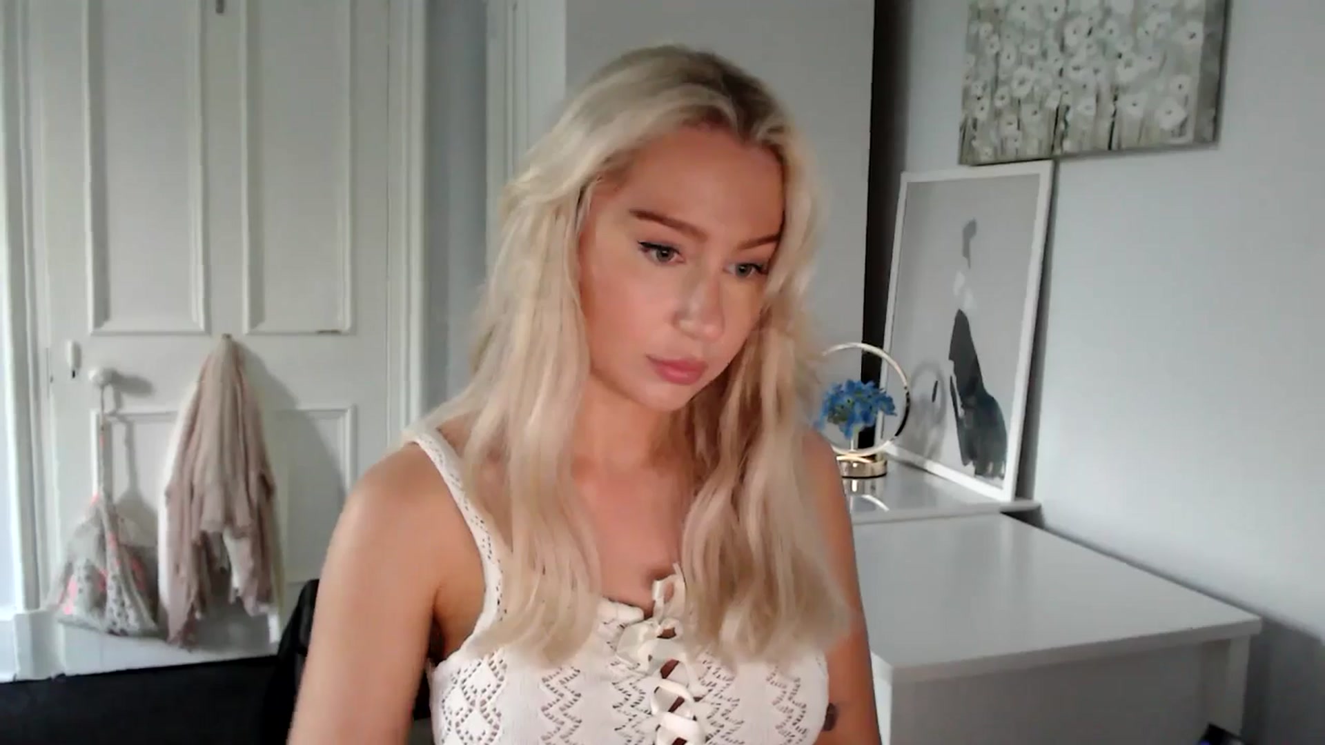 Gallery image thumbnail from British_Cutie's myfreecams stream on, 06/17/2025, 19:30 image 19 of 20