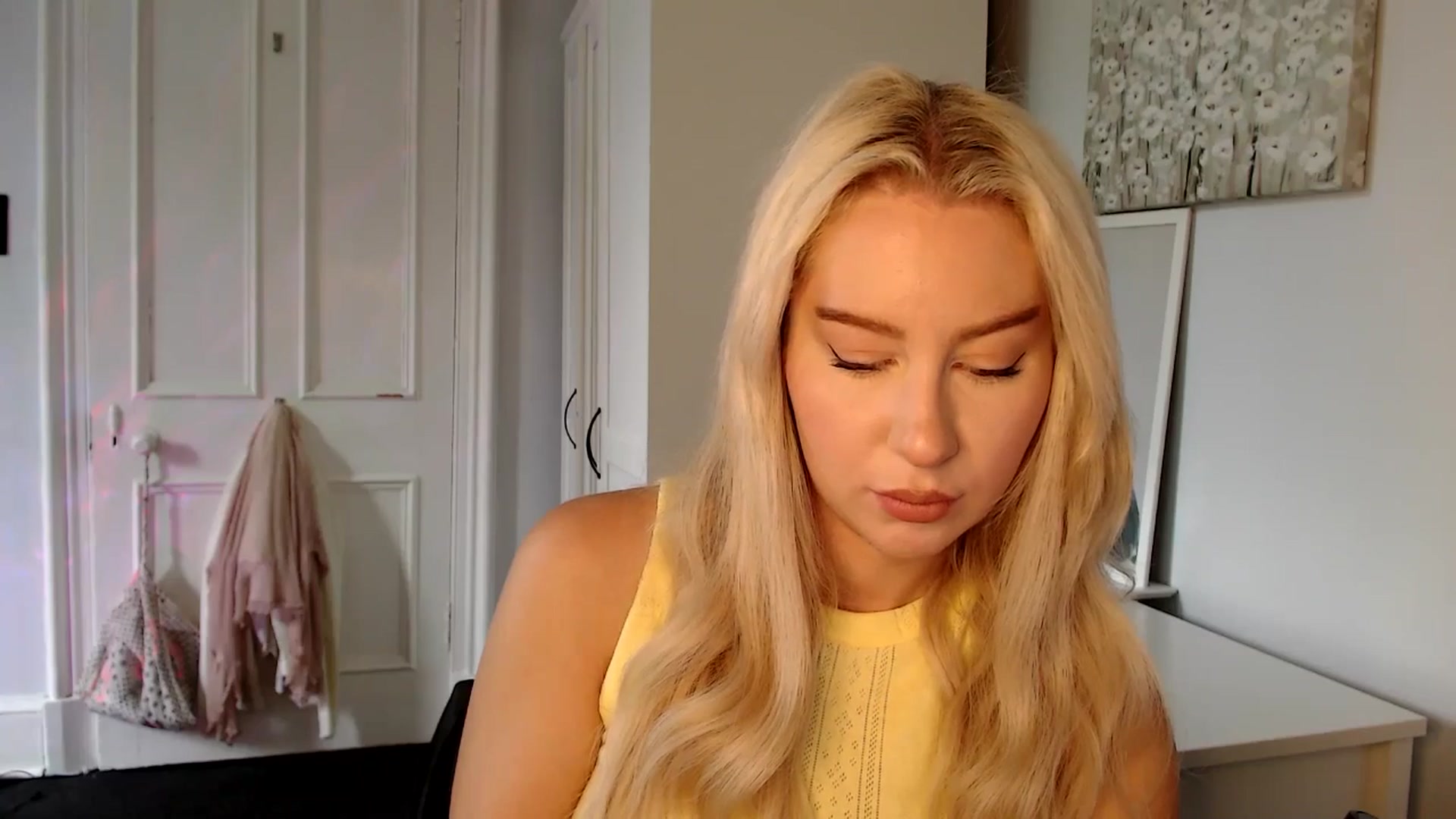 Gallery image thumbnail from British_Cutie's myfreecams stream on, 06/18/2025, 11:01 image 7 of 20