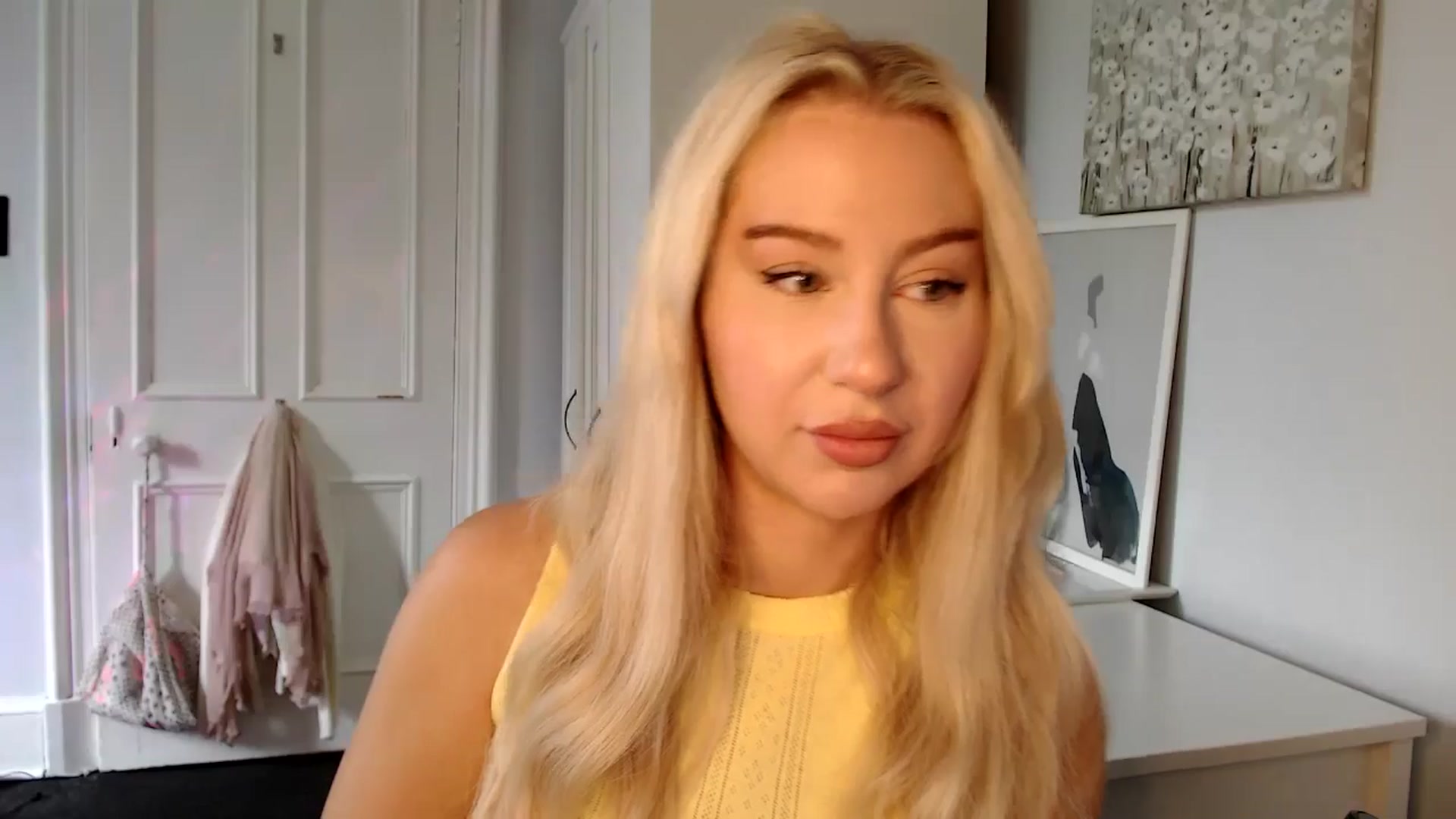Gallery image thumbnail from British_Cutie's myfreecams stream on, 06/18/2025, 11:01 image 11 of 20