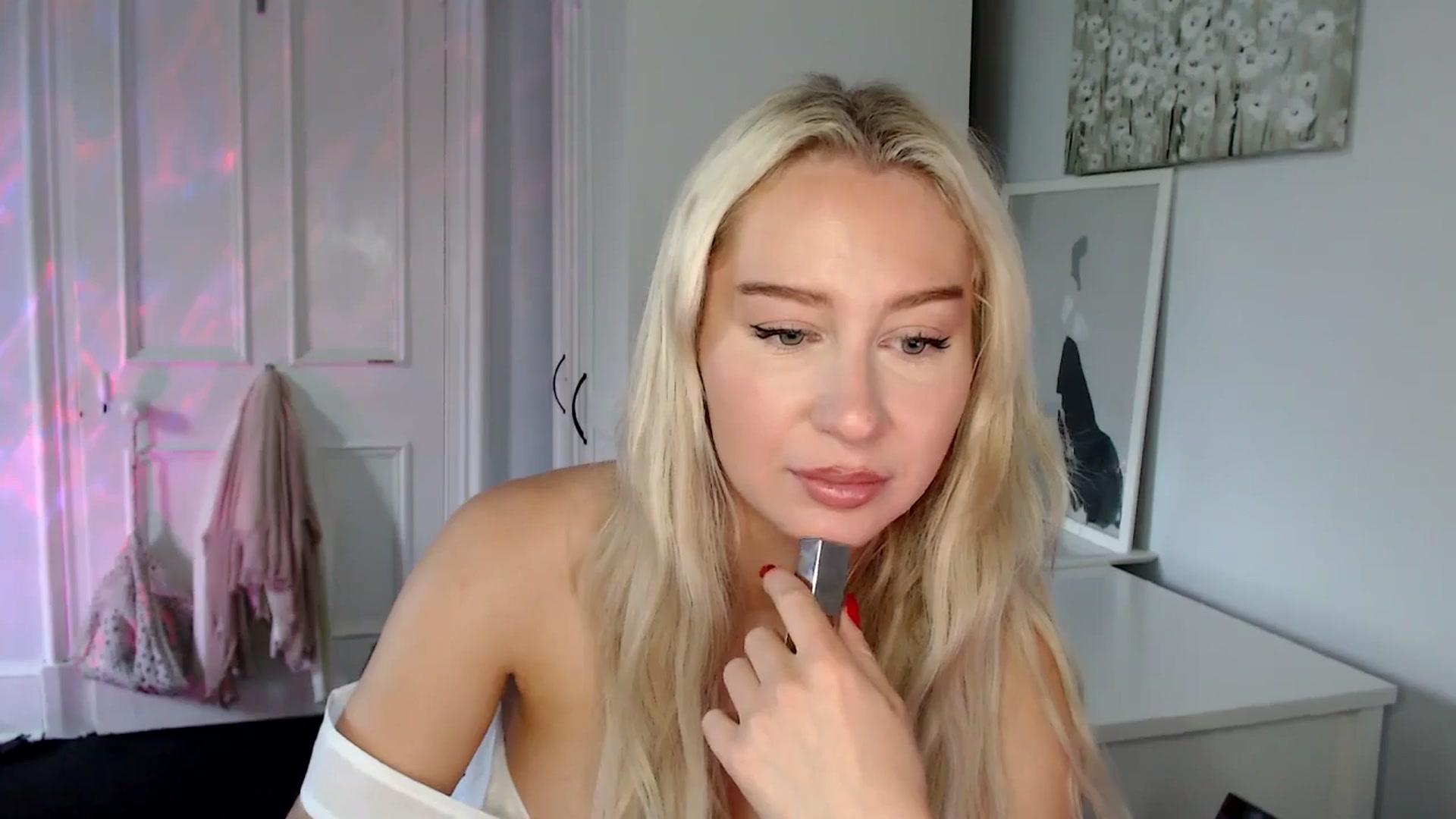 Gallery image thumbnail from British_Cutie's myfreecams stream on, 06/20/2025, 18:11 image 10 of 20
