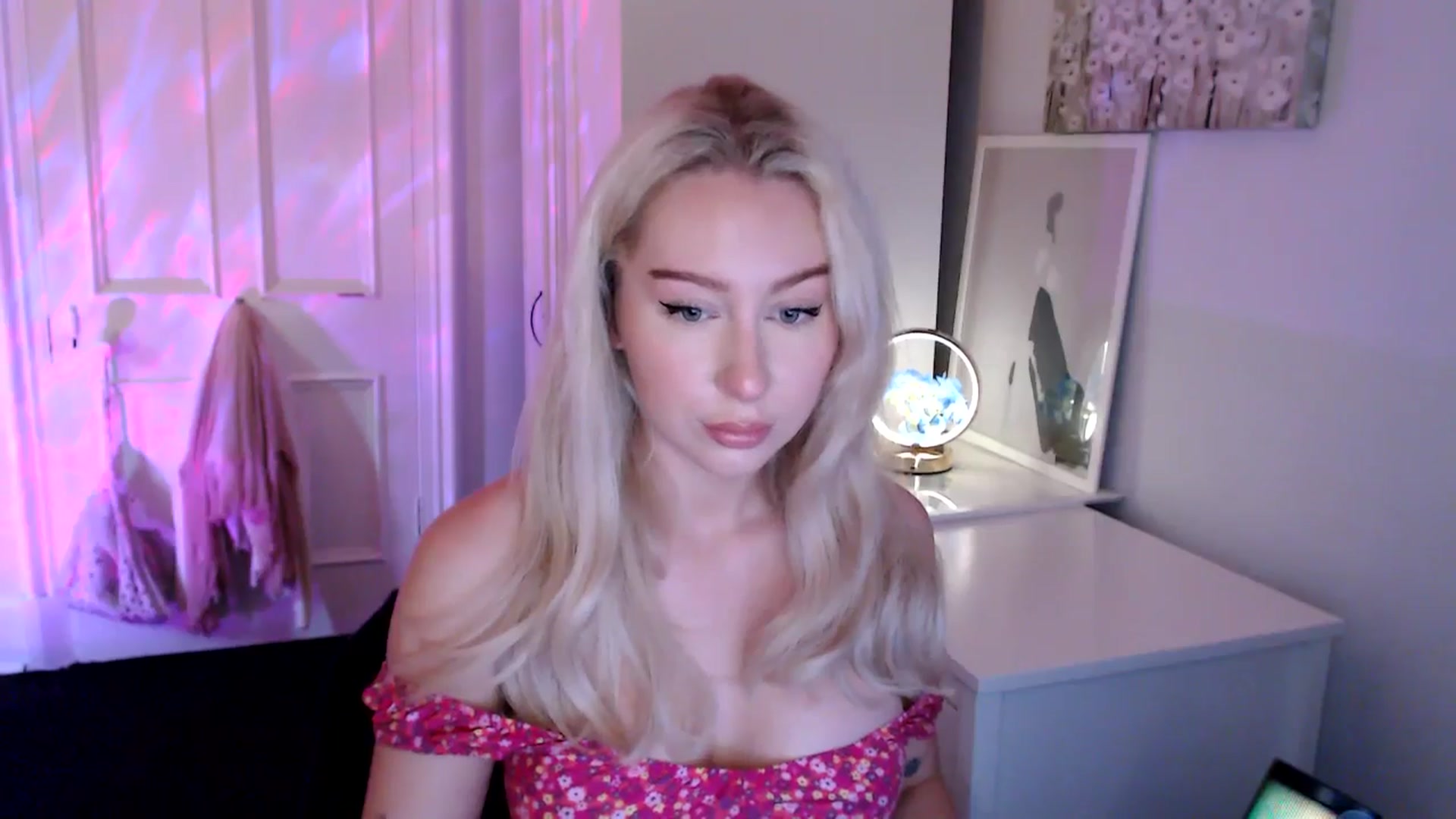 Gallery image thumbnail from British_Cutie's myfreecams stream on, 06/21/2025, 13:54 image 13 of 20
