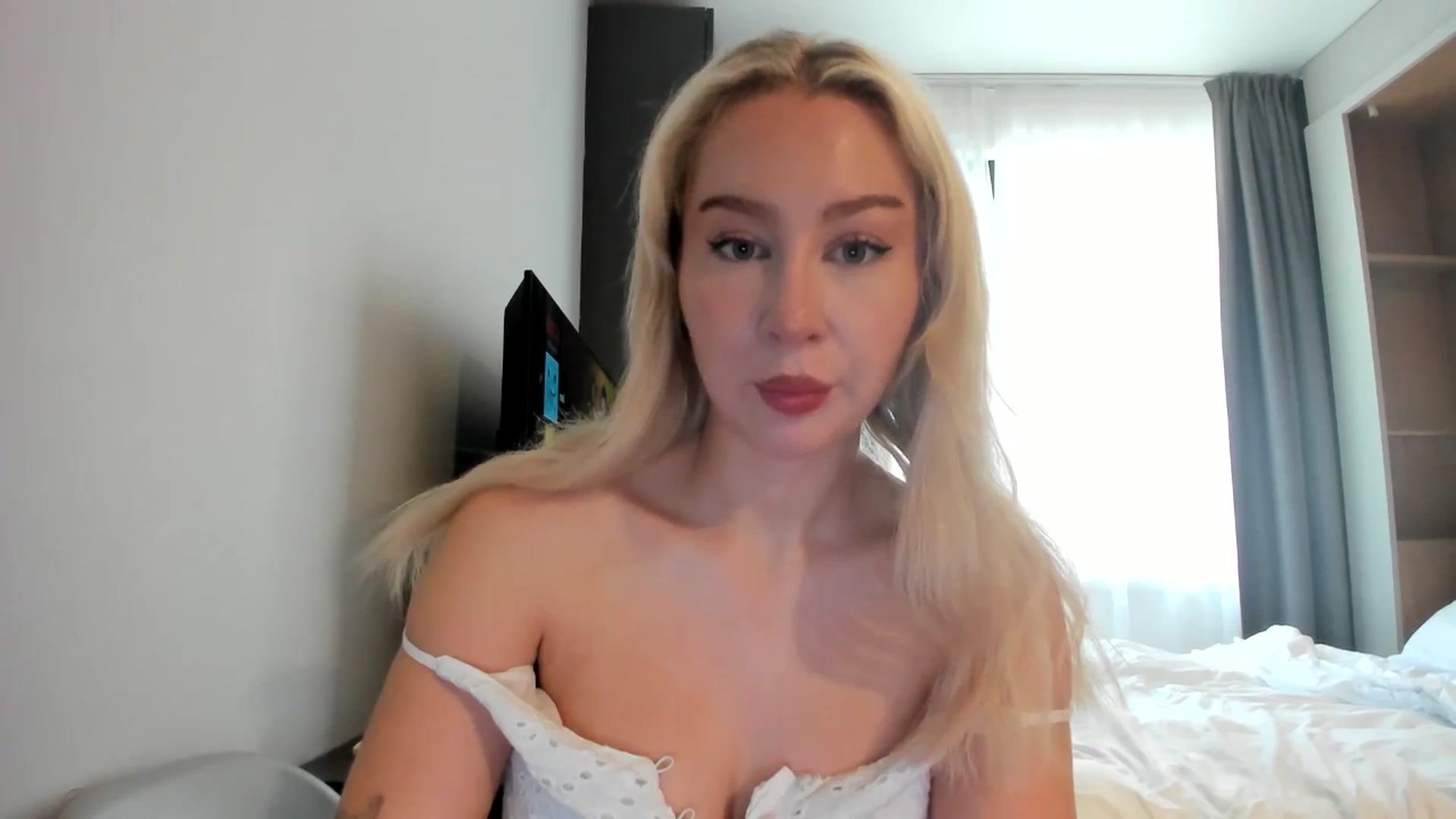 Gallery image thumbnail from British_Cutie's myfreecams stream on, 06/25/2025, 07:52 image 4 of 20