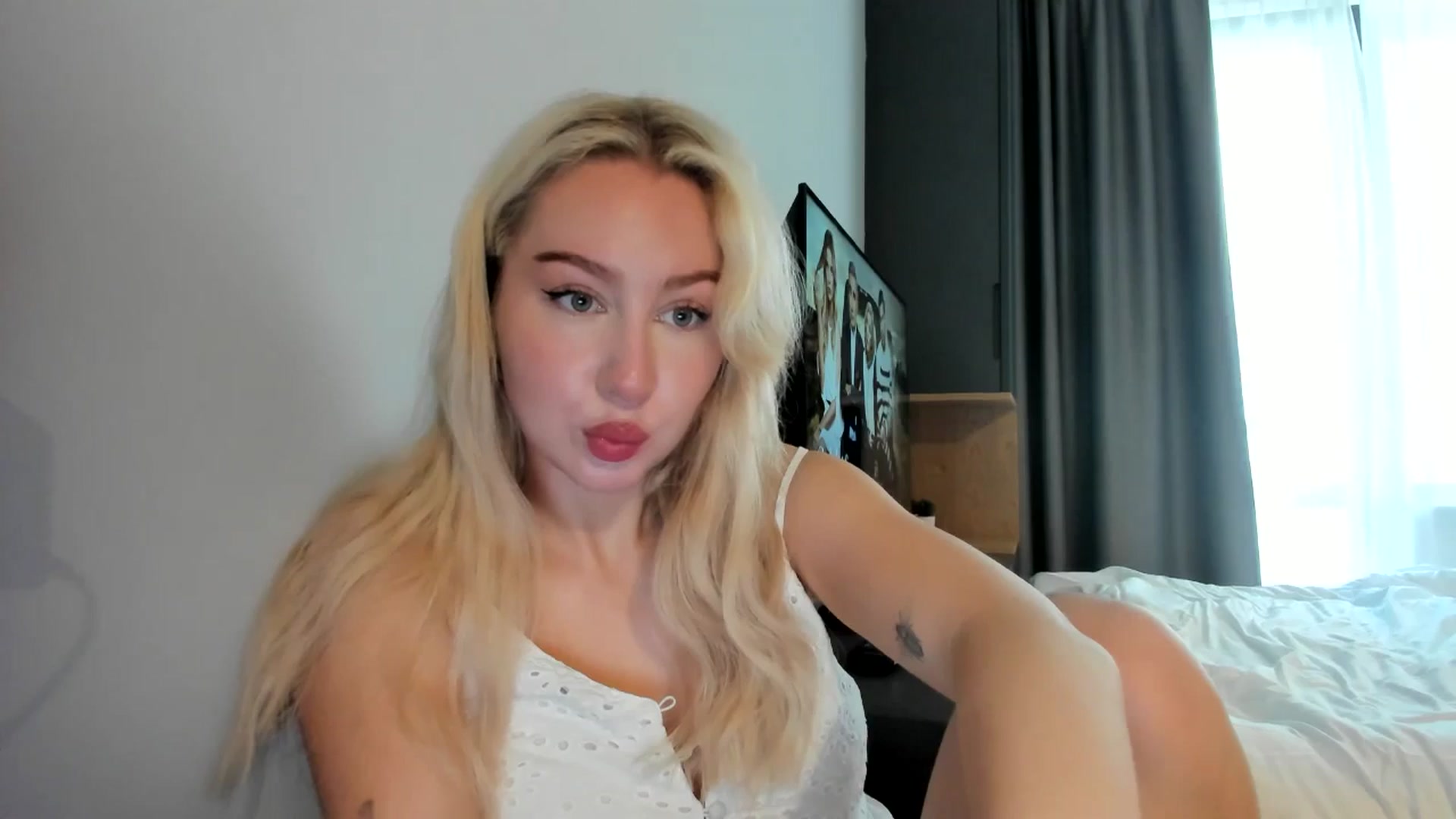 Gallery image thumbnail from British_Cutie's myfreecams stream on, 06/25/2025, 08:41 image 2 of 20