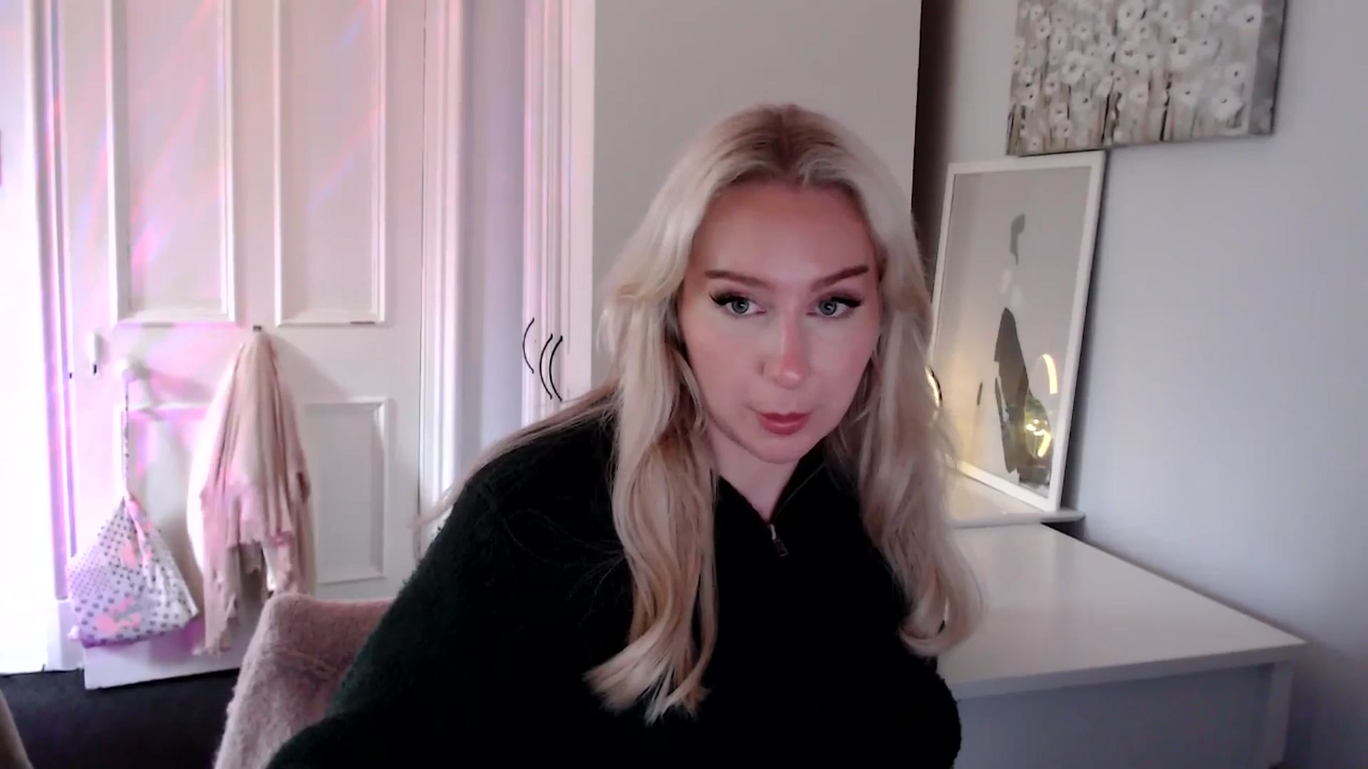 Gallery image thumbnail from British_Cutie's myfreecams stream on, 06/27/2025, 18:20 image 13 of 20