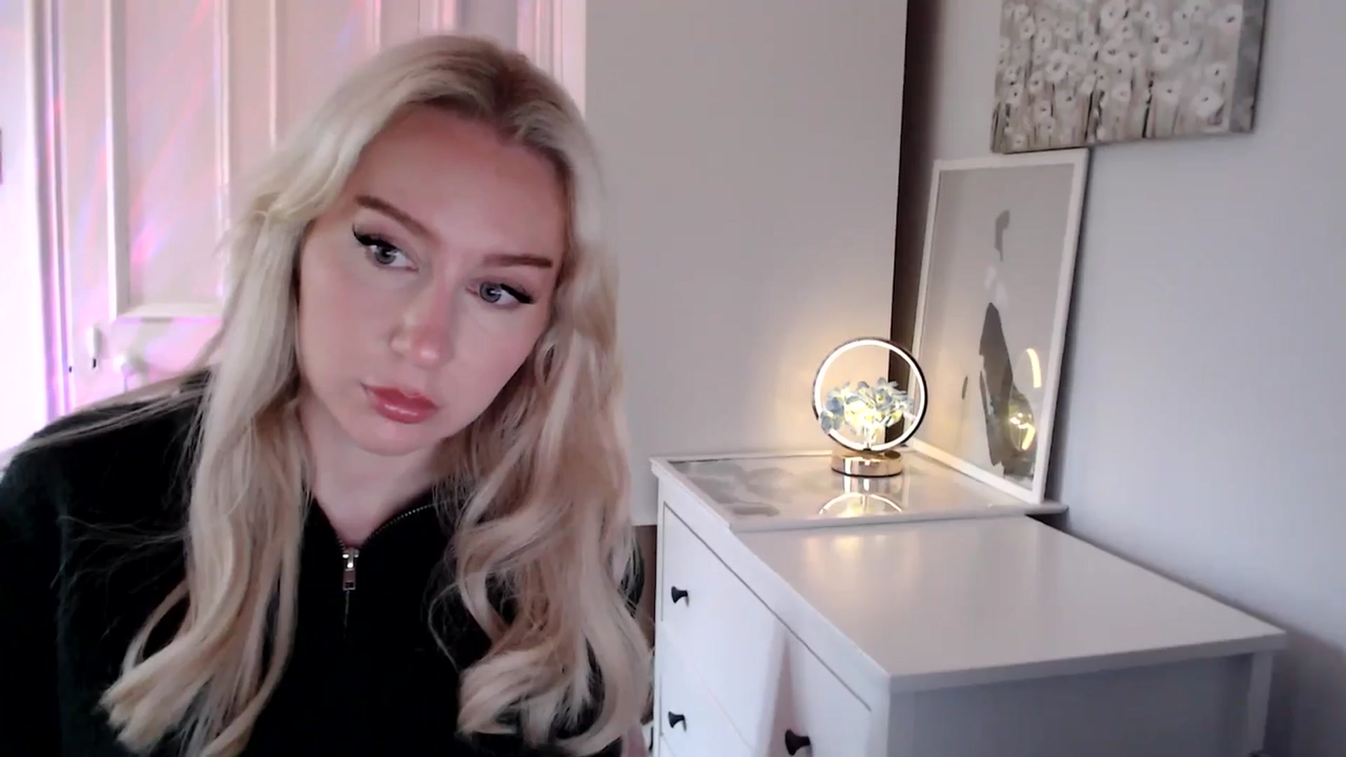 Gallery image thumbnail from British_Cutie's myfreecams stream on, 06/27/2025, 18:20 image 18 of 20