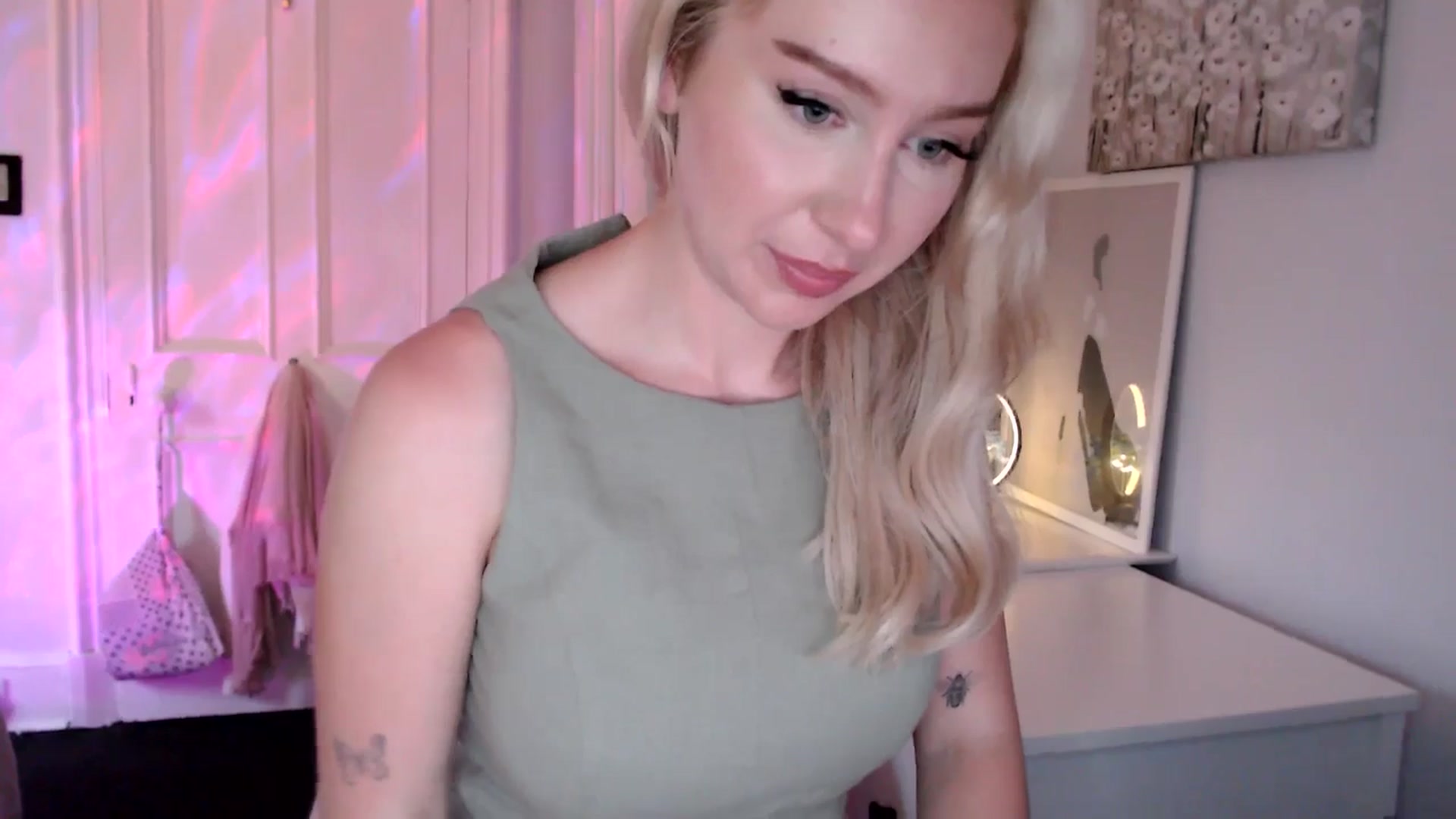 Gallery image thumbnail from British_Cutie's myfreecams stream on, 06/27/2025, 20:10 image 4 of 20