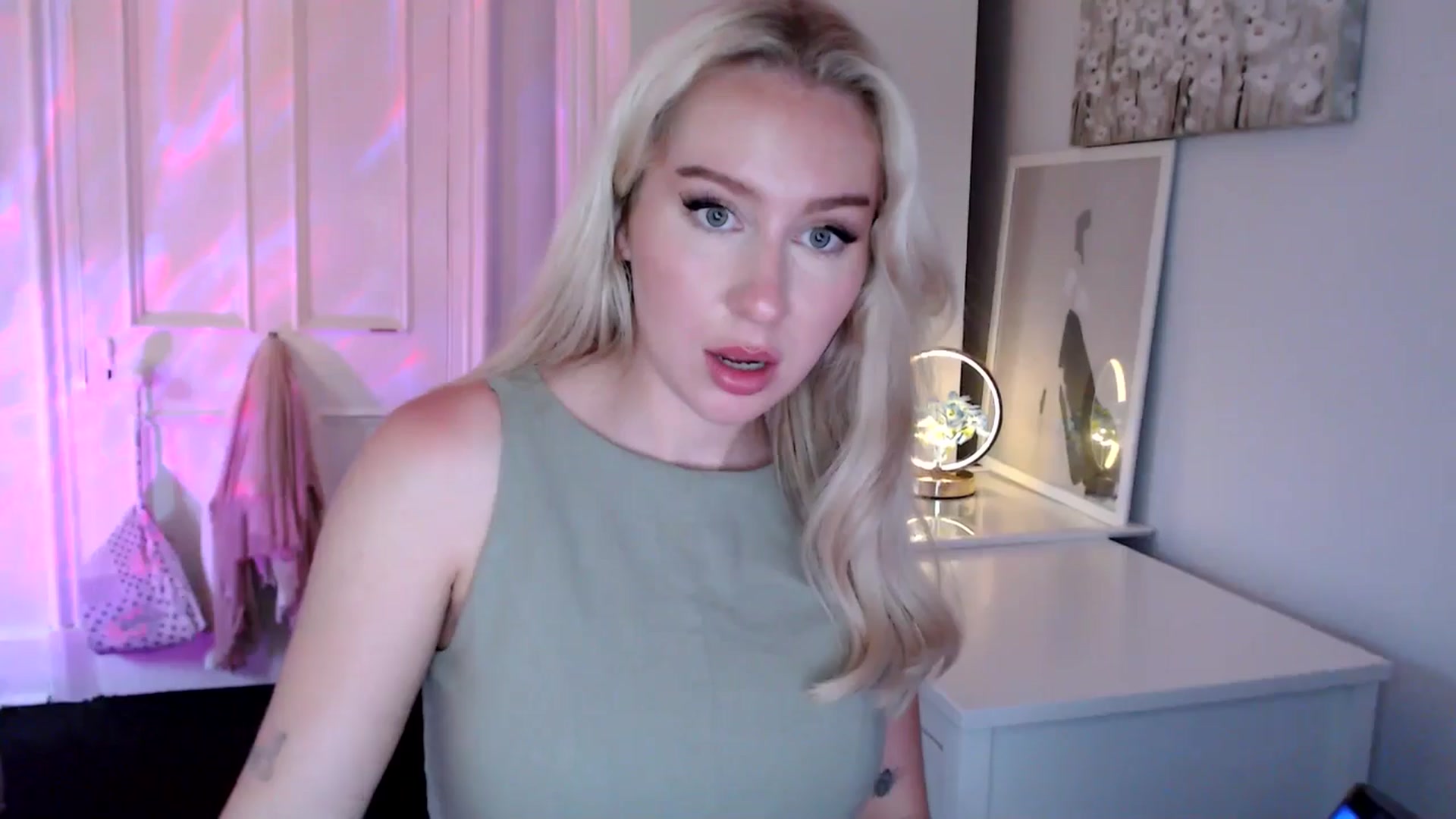 Gallery image thumbnail from British_Cutie's myfreecams stream on, 06/27/2025, 20:10 image 7 of 20