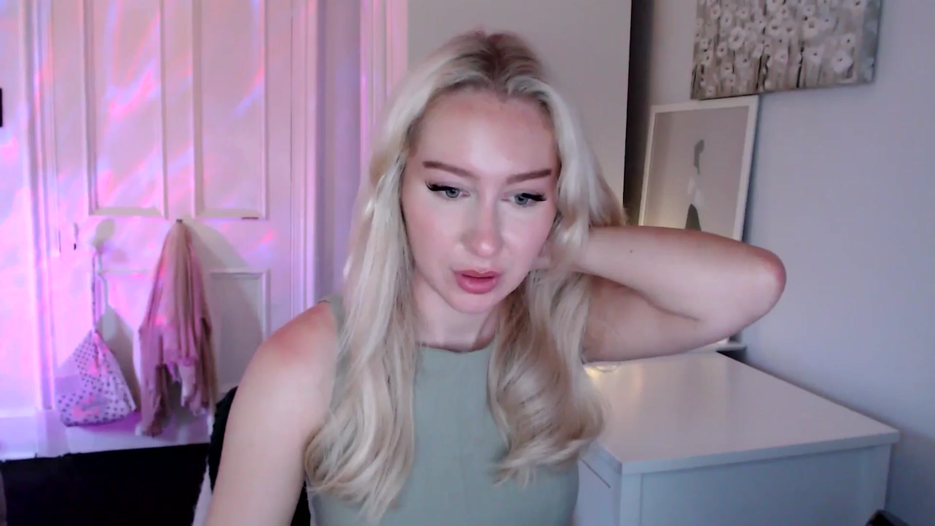 Gallery image thumbnail from British_Cutie's myfreecams stream on, 06/27/2025, 20:10 image 11 of 20