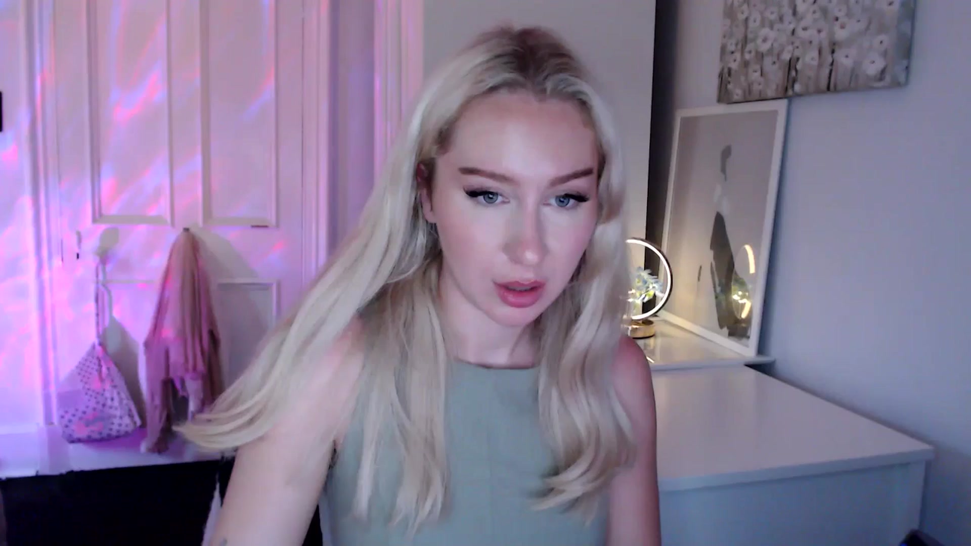 Gallery image thumbnail from British_Cutie's myfreecams stream on, 06/27/2025, 20:10 image 12 of 20