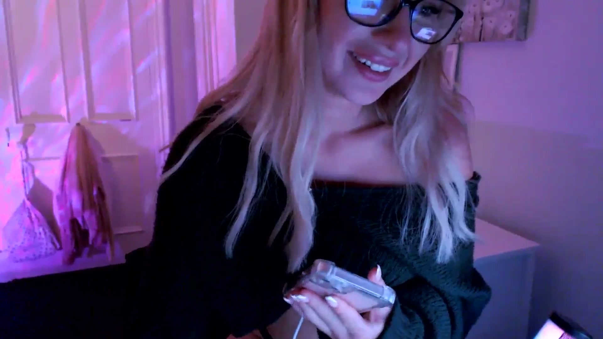 Gallery image thumbnail from British_Cutie's myfreecams stream on, 06/28/2025, 22:35 image 10 of 20