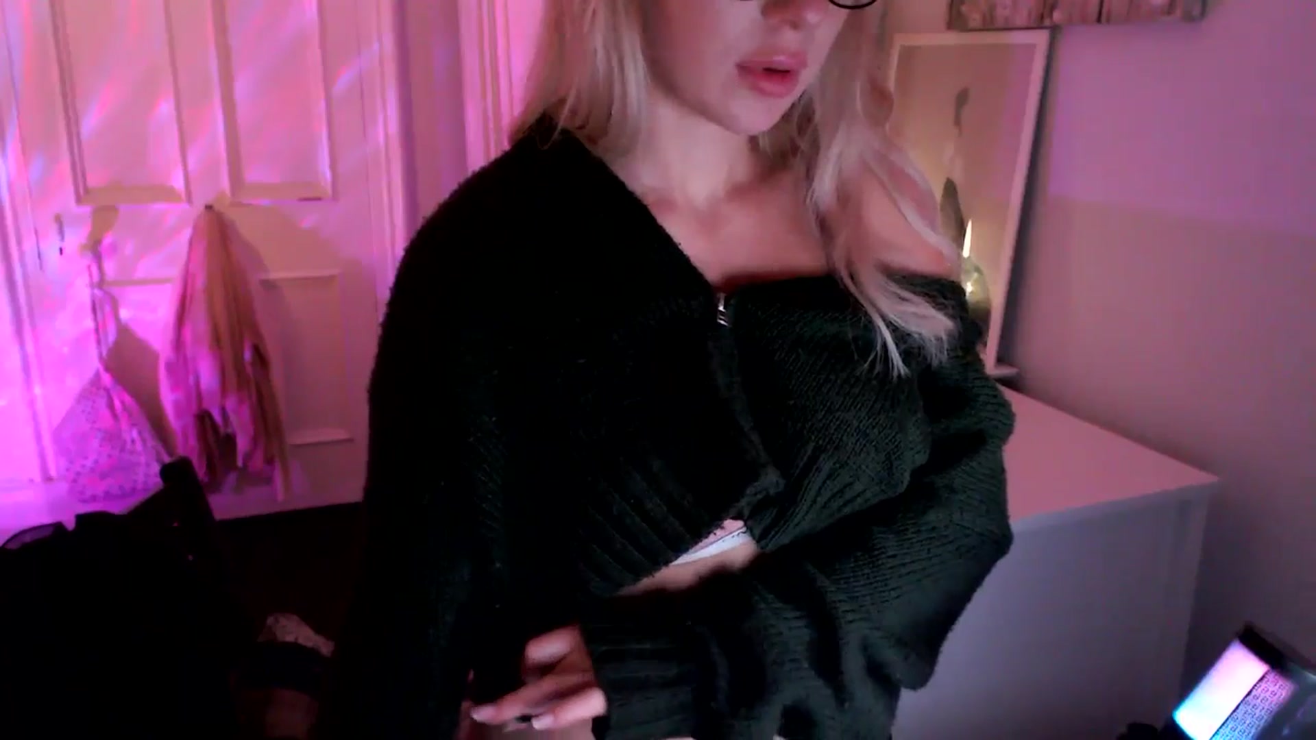 Gallery image thumbnail from British_Cutie's myfreecams stream on, 06/28/2025, 22:35 image 2 of 20
