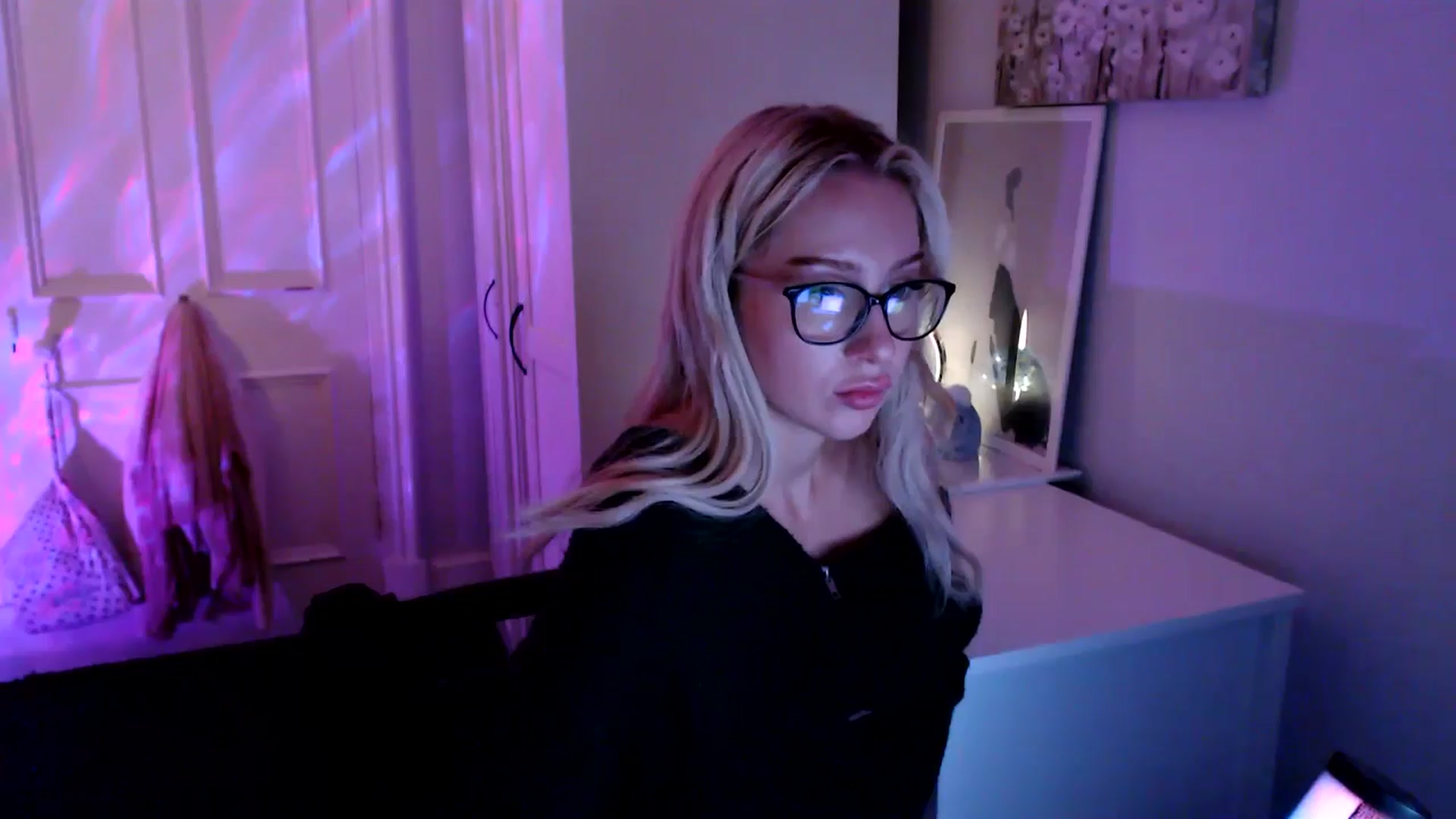 Gallery image thumbnail from British_Cutie's myfreecams stream on, 06/28/2025, 22:35 image 14 of 20