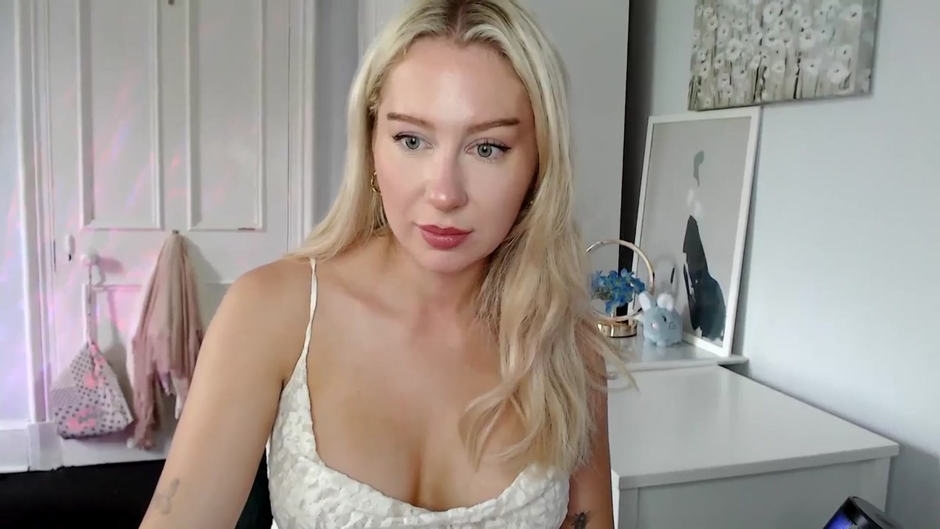 Gallery image thumbnail from British_Cutie's myfreecams stream on, 06/30/2025, 13:03 image 4 of 20