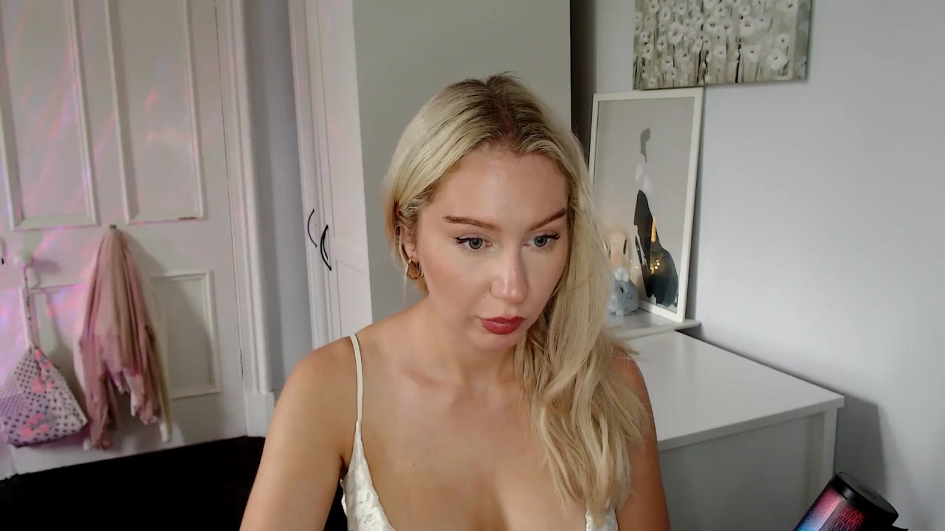 Gallery image thumbnail from British_Cutie's myfreecams stream on, 06/30/2025, 15:01 image 17 of 20