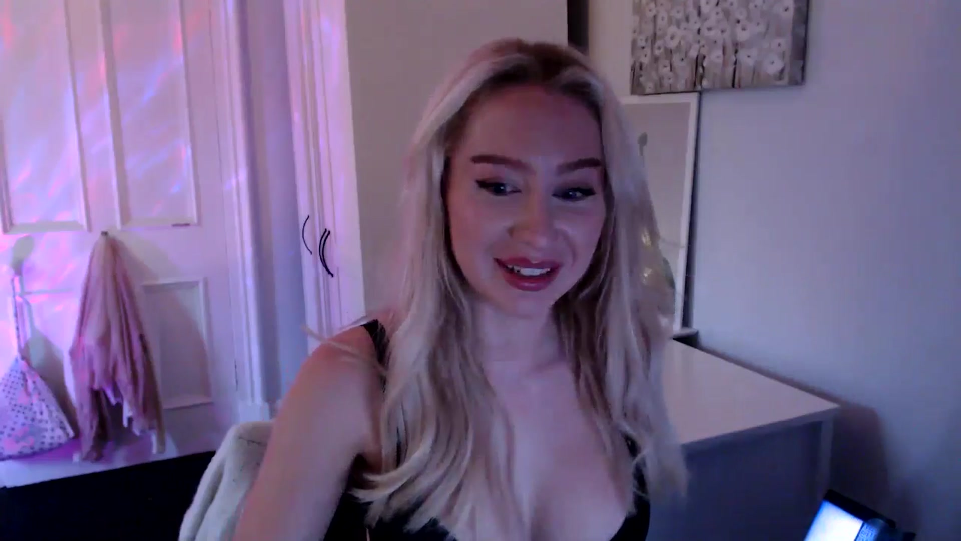 Gallery image thumbnail from British_Cutie's myfreecams stream on, 07/02/2025, 20:45 image 3 of 20