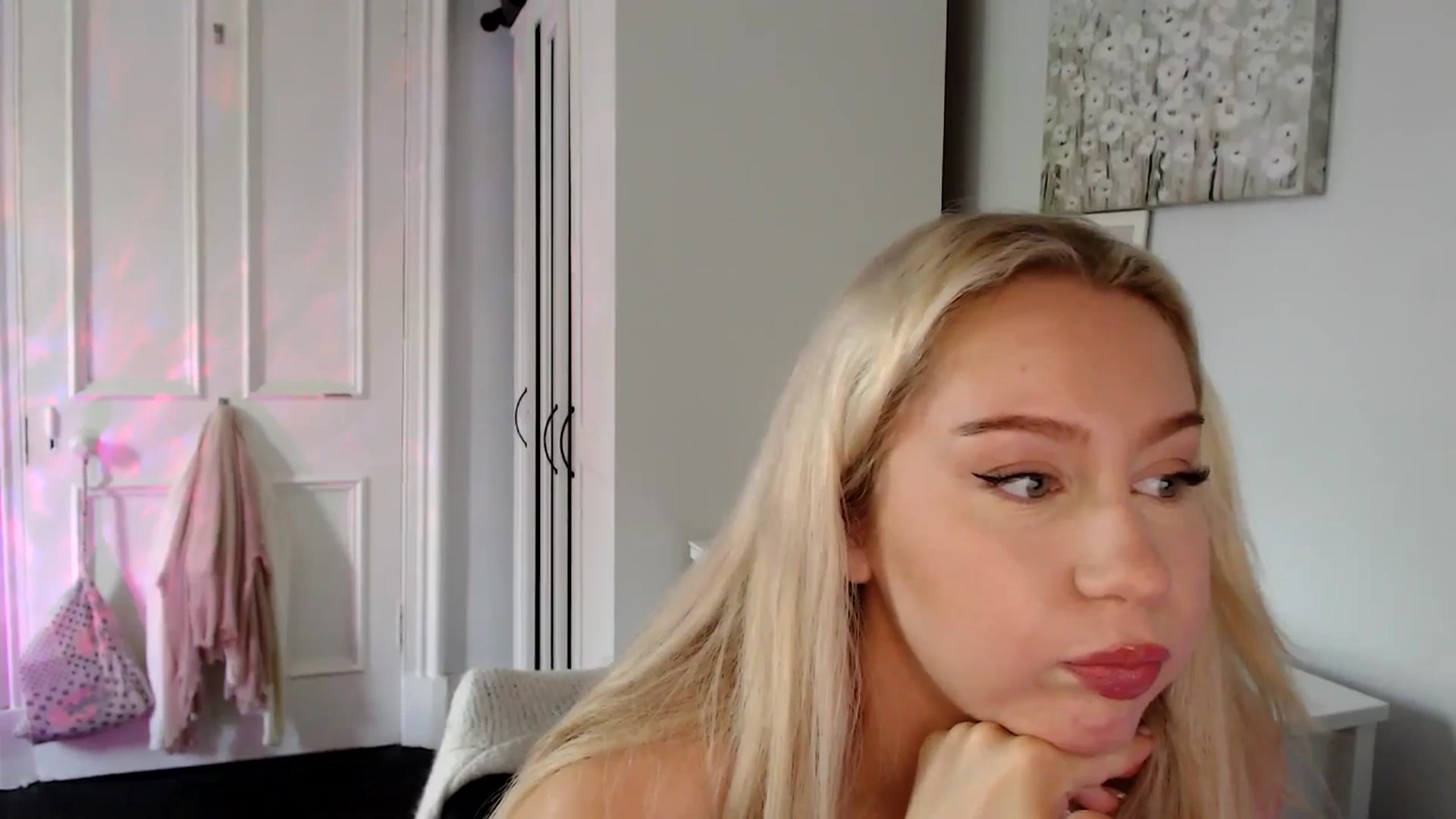 Gallery image thumbnail from British_Cutie's myfreecams stream on, 07/08/2025, 10:51 image 7 of 20