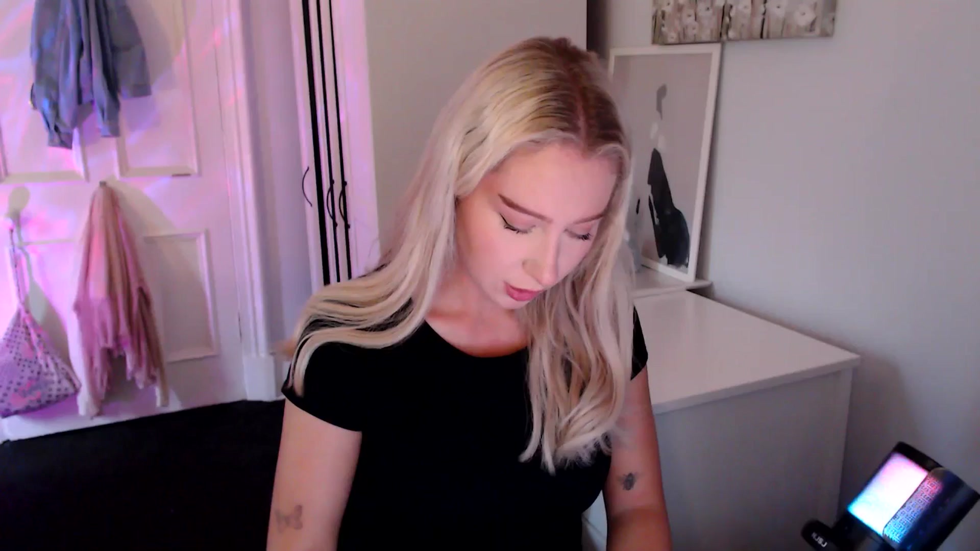 Gallery image thumbnail from British_Cutie's myfreecams stream on, 07/08/2025, 19:47 image 7 of 20